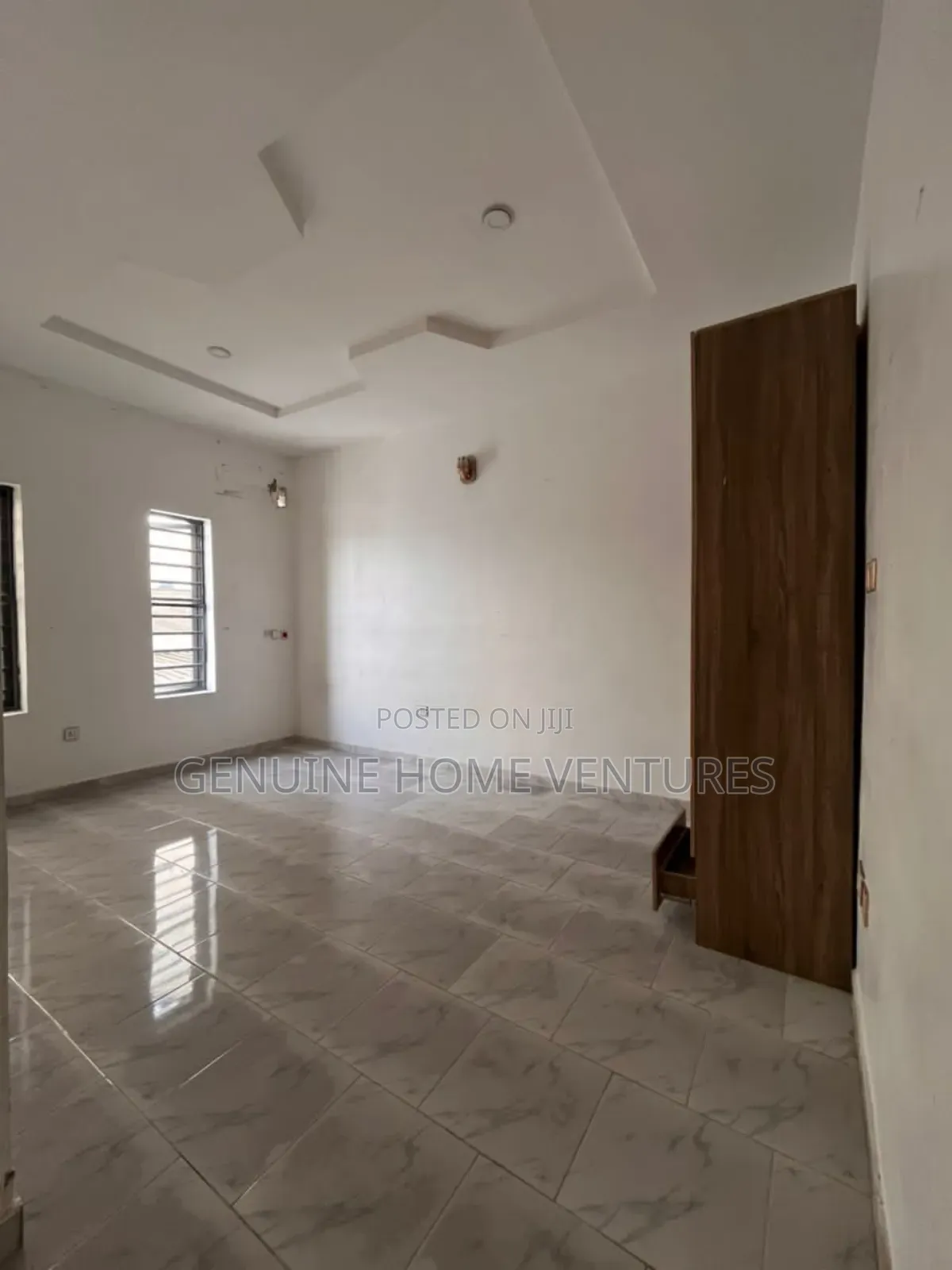 Mini Flat in Ikota for rent in Ikota