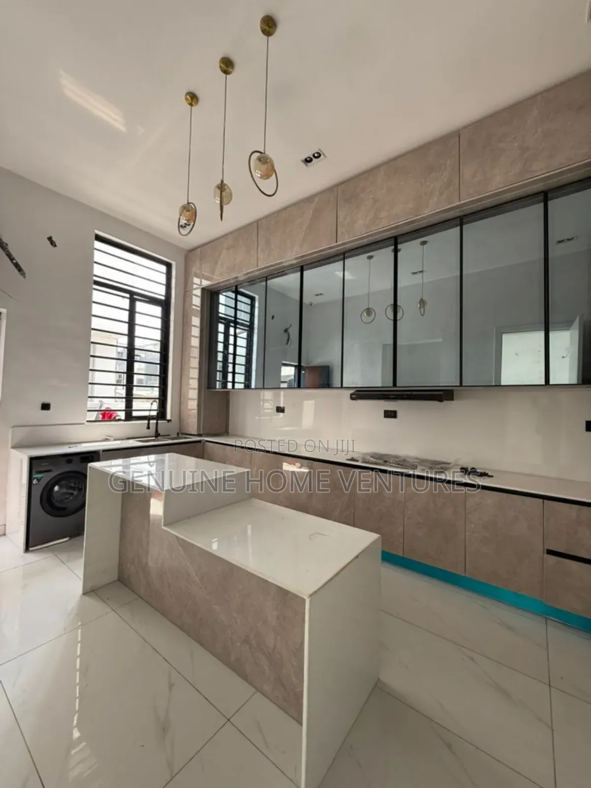 5bdrm Duplex in Lekki County Homes, Ikota for sale in Ikota