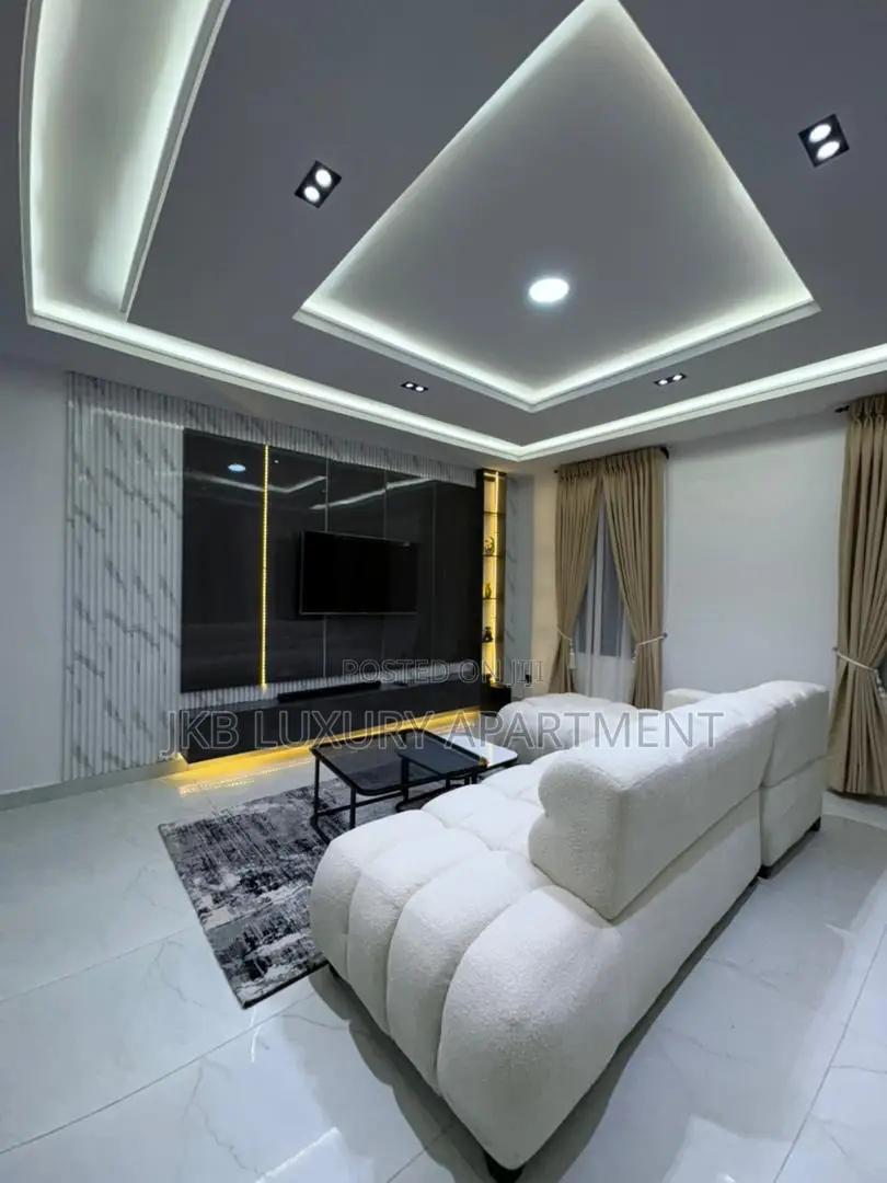 Deliz 2/3bedroom Services Apartment in Chevron