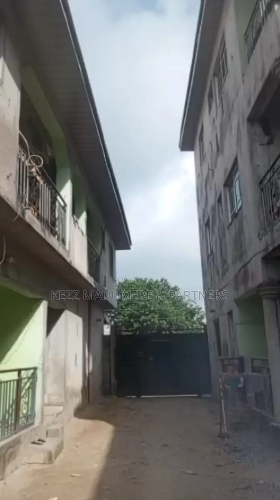 14bdrm Block of Flats in Rukpokwu , Port for sale in Rukpokwu