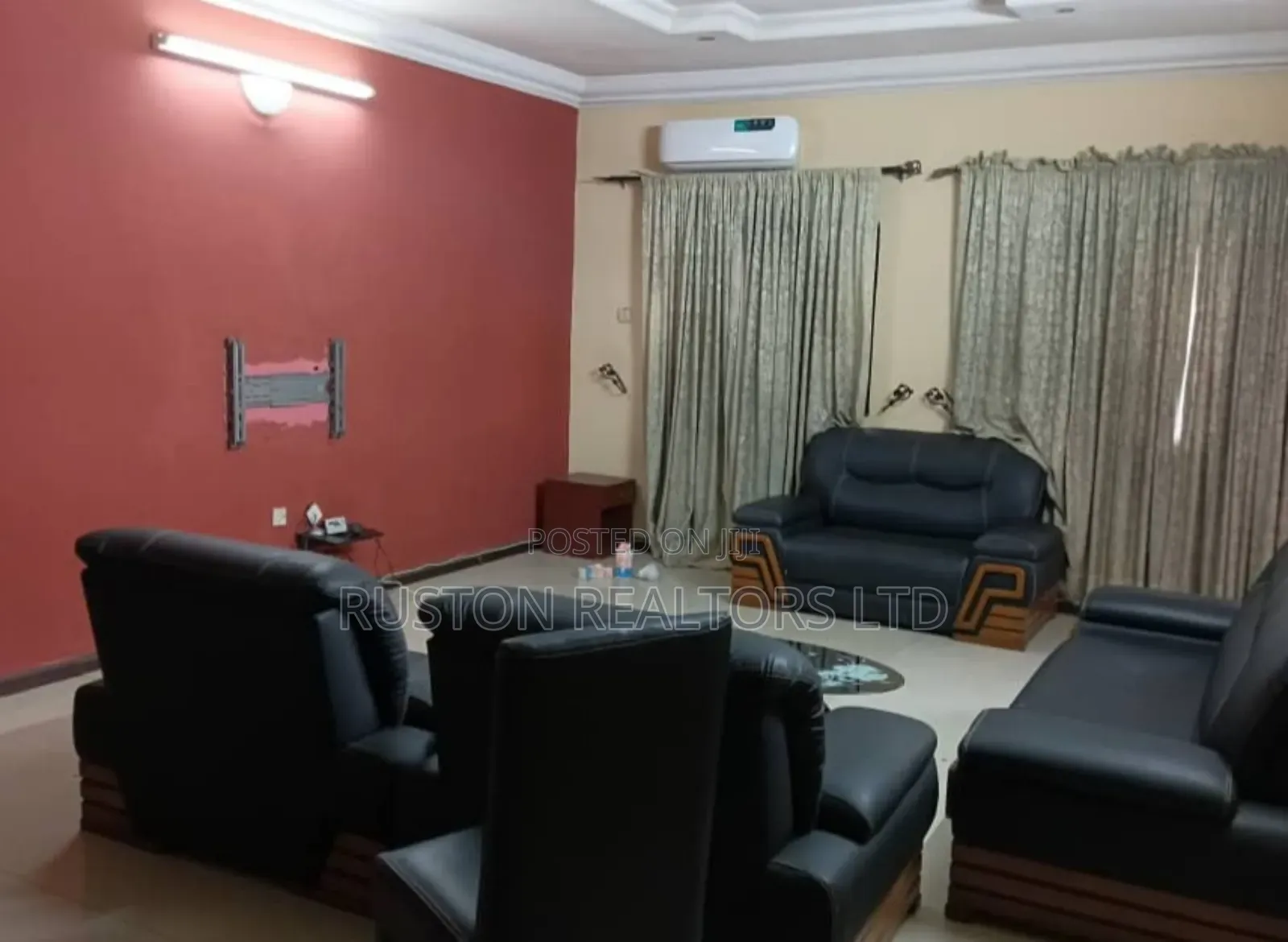 Furnished 2bdrm Apartment in Dugbe (Onireke) for sale in Dugbe (Onireke)