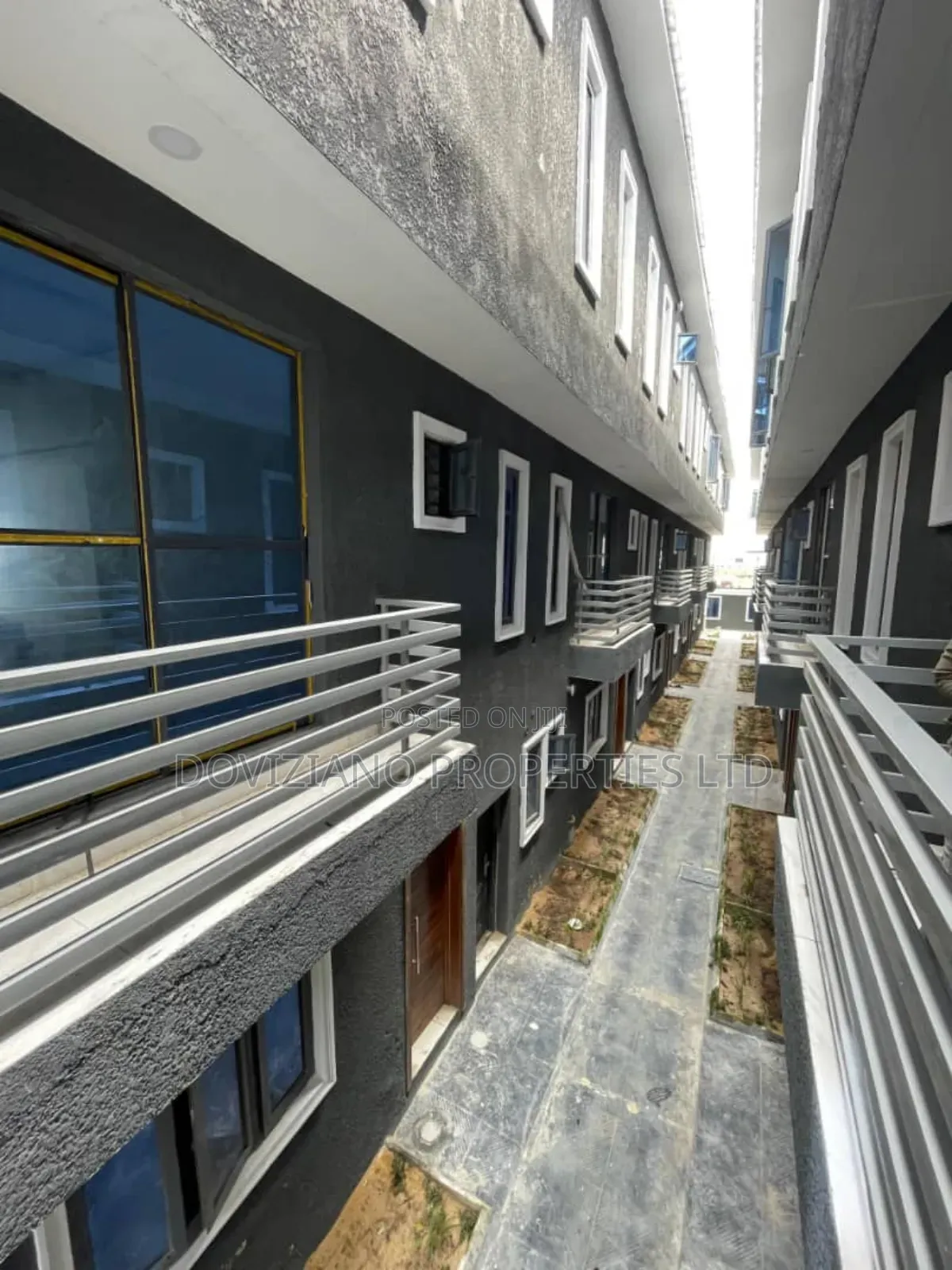 4bdrm Duplex in Ikate for sale in Ikate
