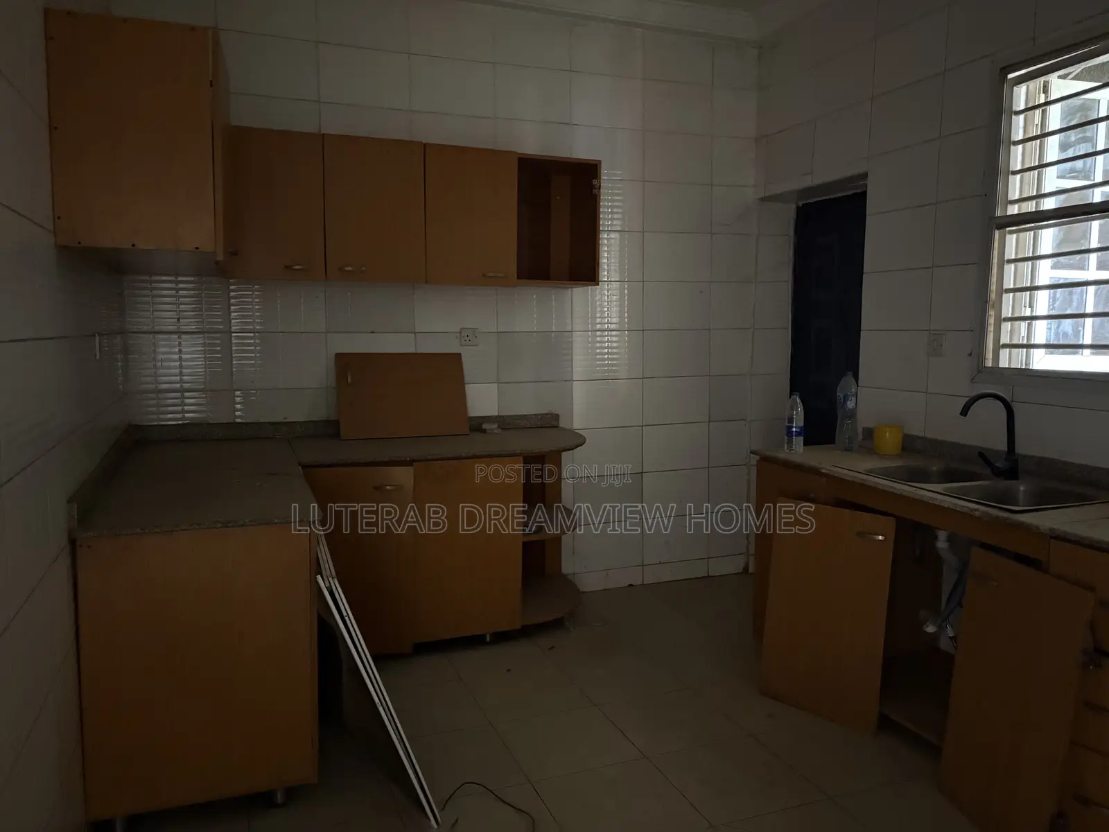 3bdrm Block of Flats in Jabi Dakibuyi for rent in Jabi