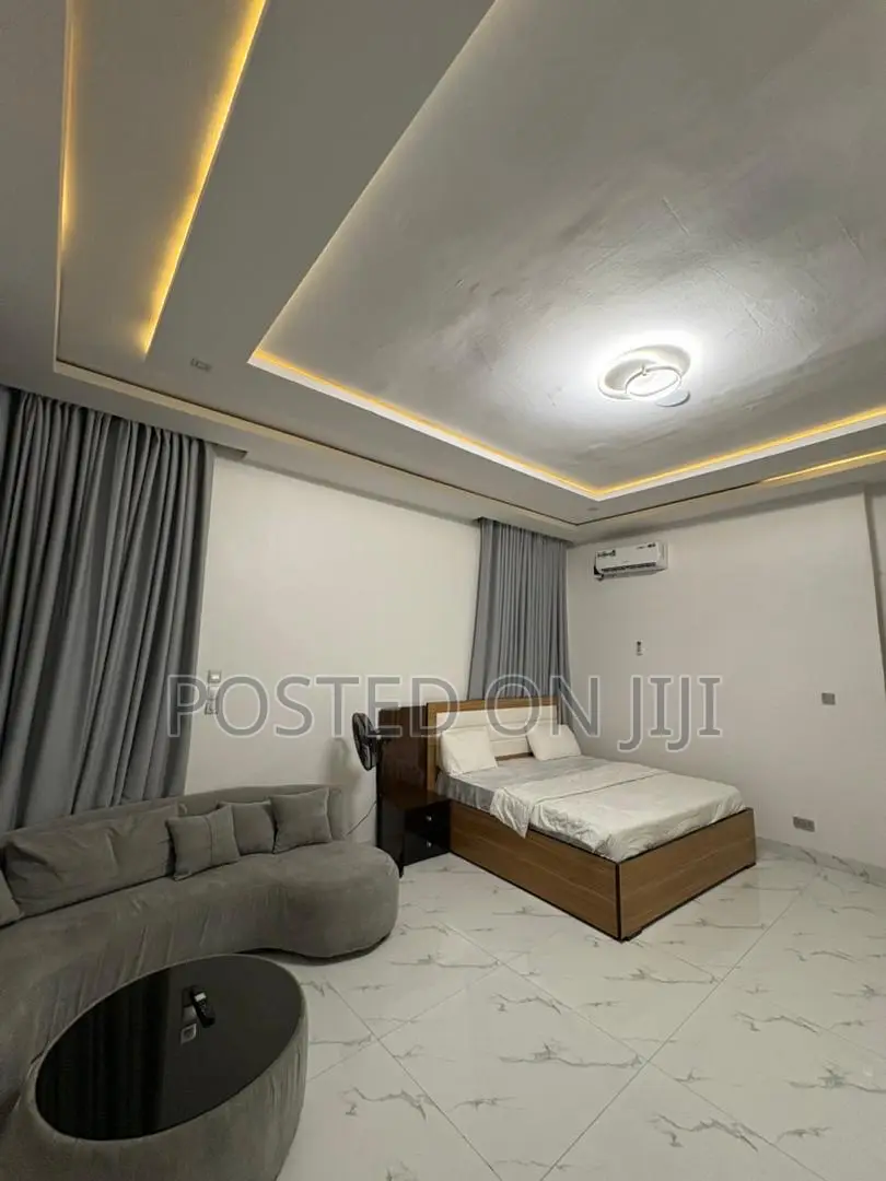 Service Apartment in Lekki Phase 2