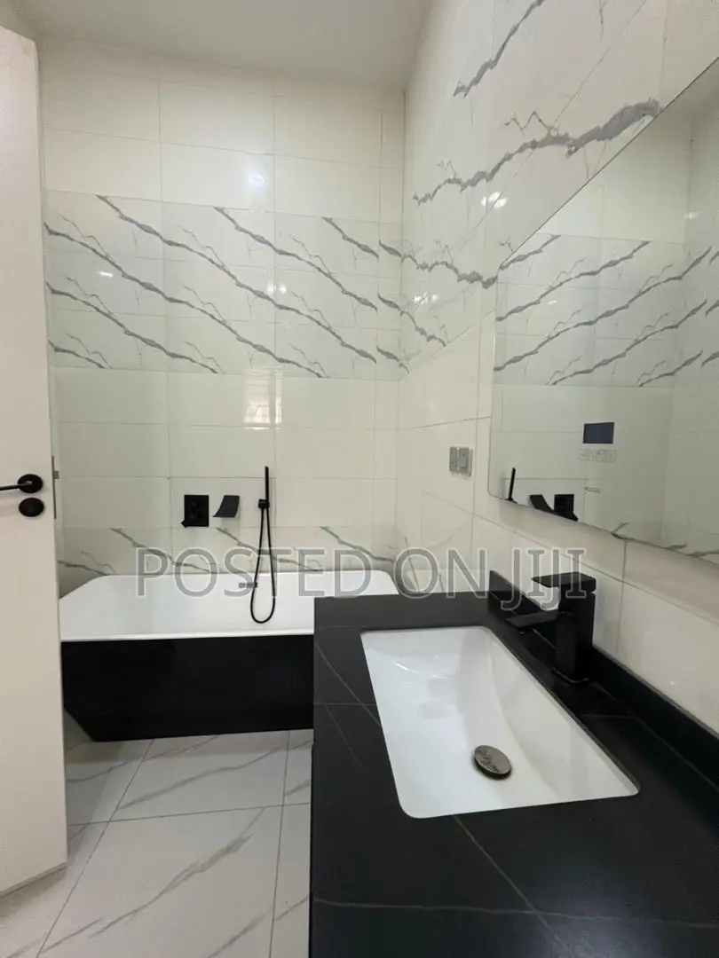 Service Apartment in Lekki Phase 2