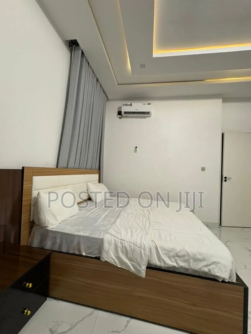 Service Apartment in Lekki Phase 2