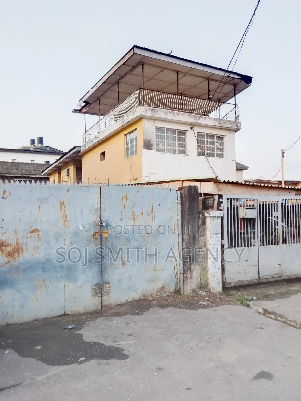 4bdrm Block of Flats in Surulere for sale in Surulere