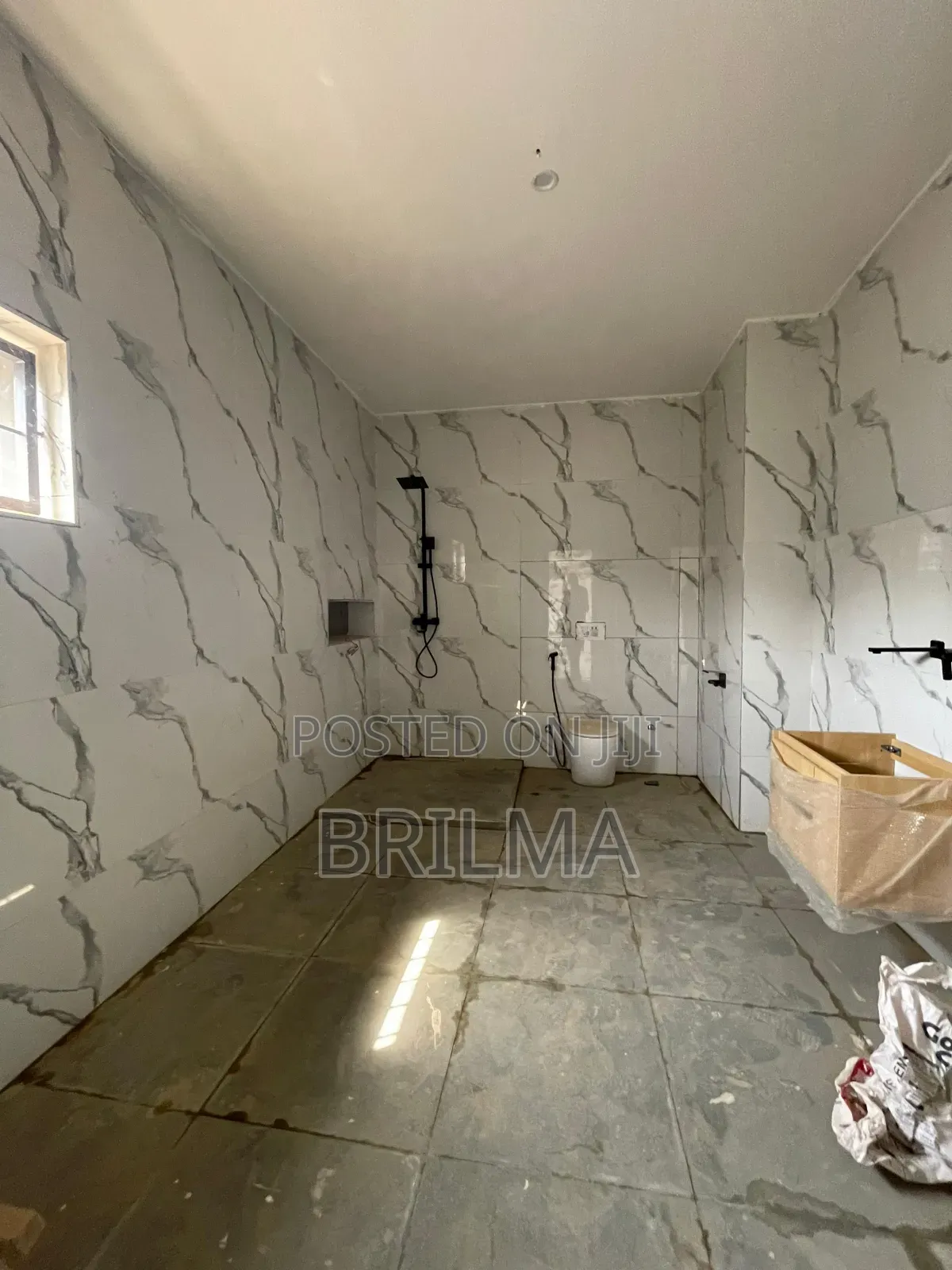 3bdrm Block of Flats in Wuye for rent in Wuye