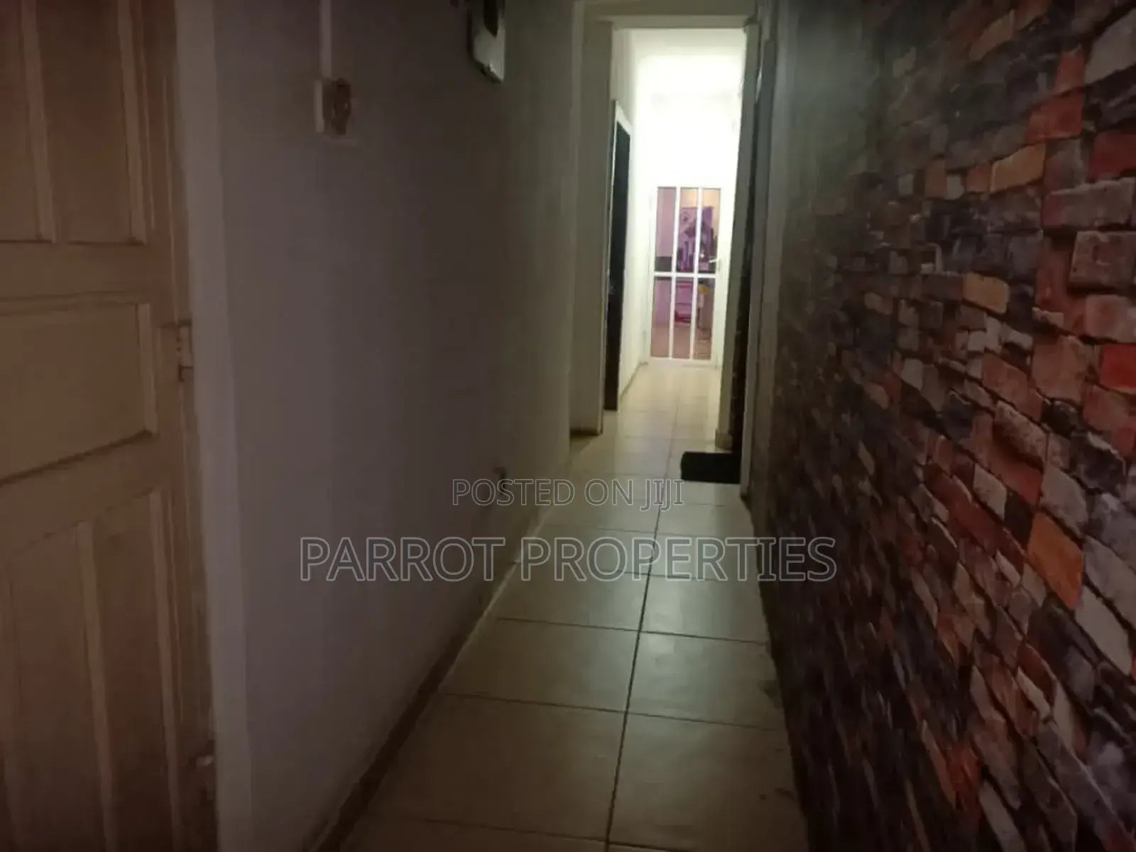 Shop / Office Space for Sale in Gwarinpa