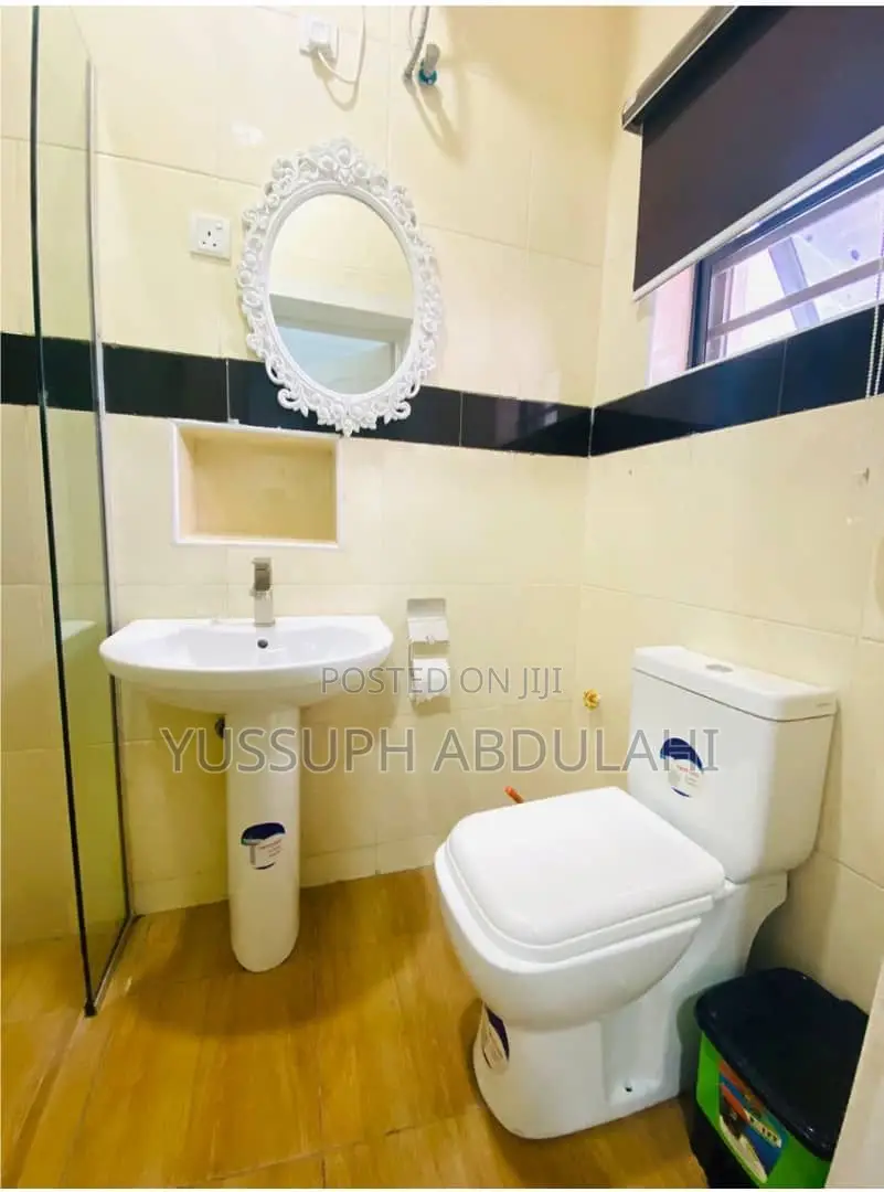 3 Bedrooms Maryland Ikeja in Mende