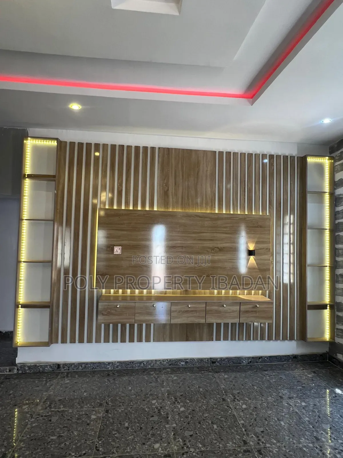 3bdrm Bungalow in Elebu, Oluyole Estate for sale in Oluyole Estate