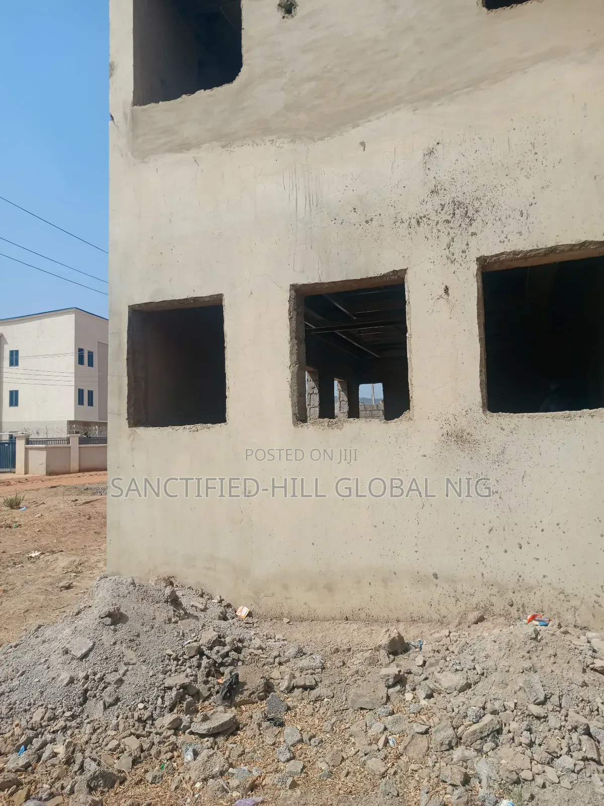 5bdrm Duplex in Jahi Estate Axis for sale in Jahi