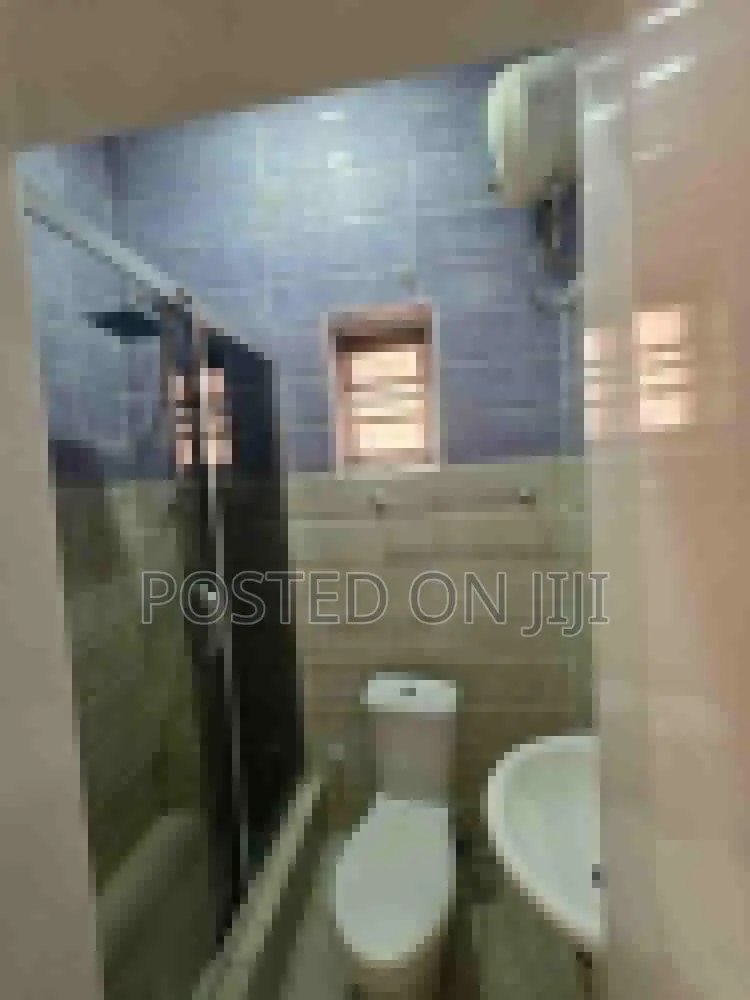 3bdrm Duplex in Huston Estate, Lekki Phase 2 for sale in Lekki Phase 2