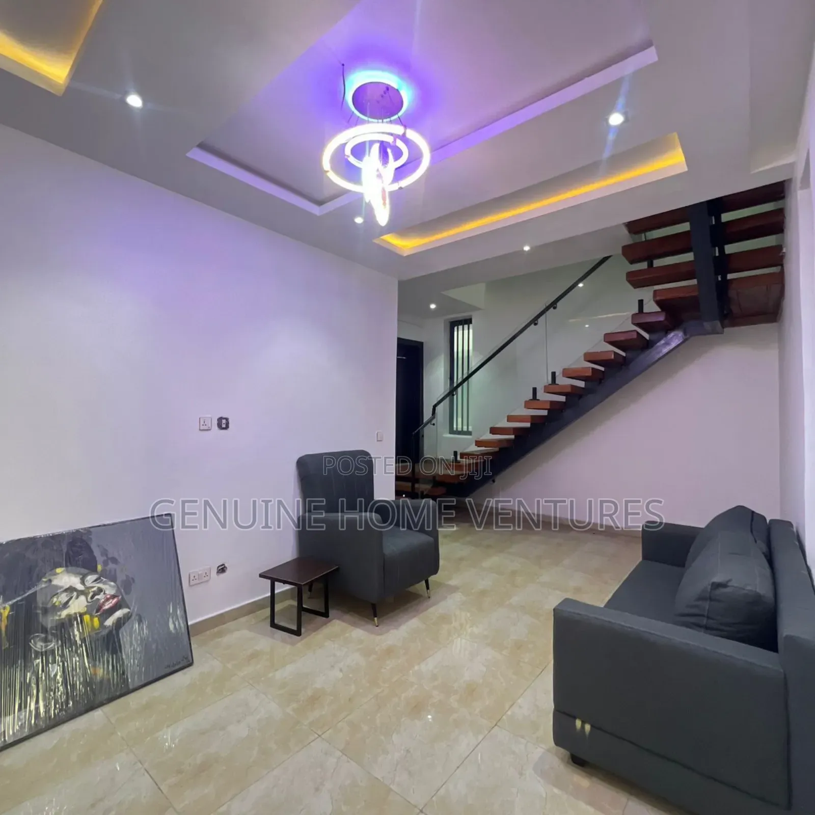 5bdrm Duplex in Orchid, Chevron for sale in Chevron