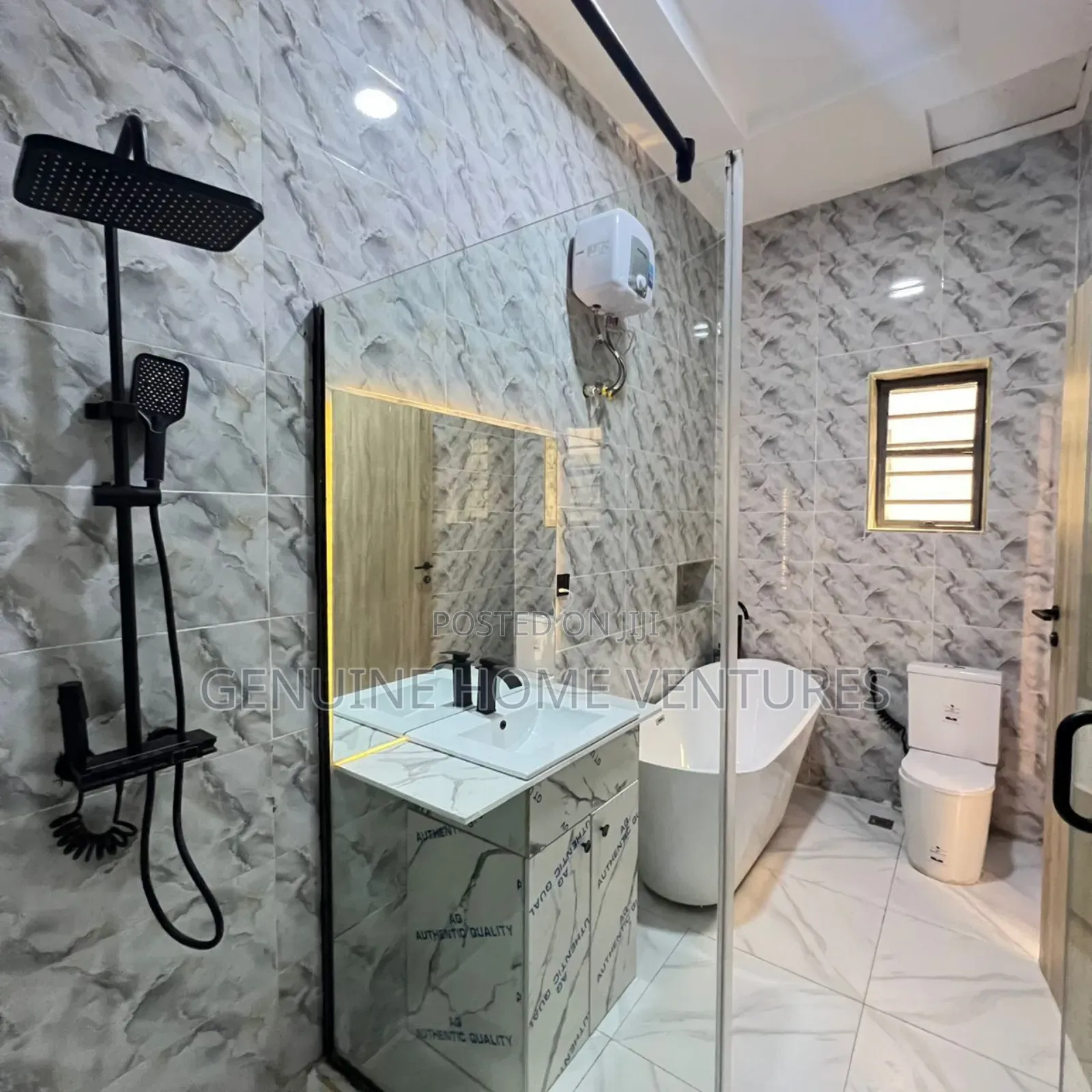 4bdrm Duplex in Orchid, Chevron for sale in Chevron