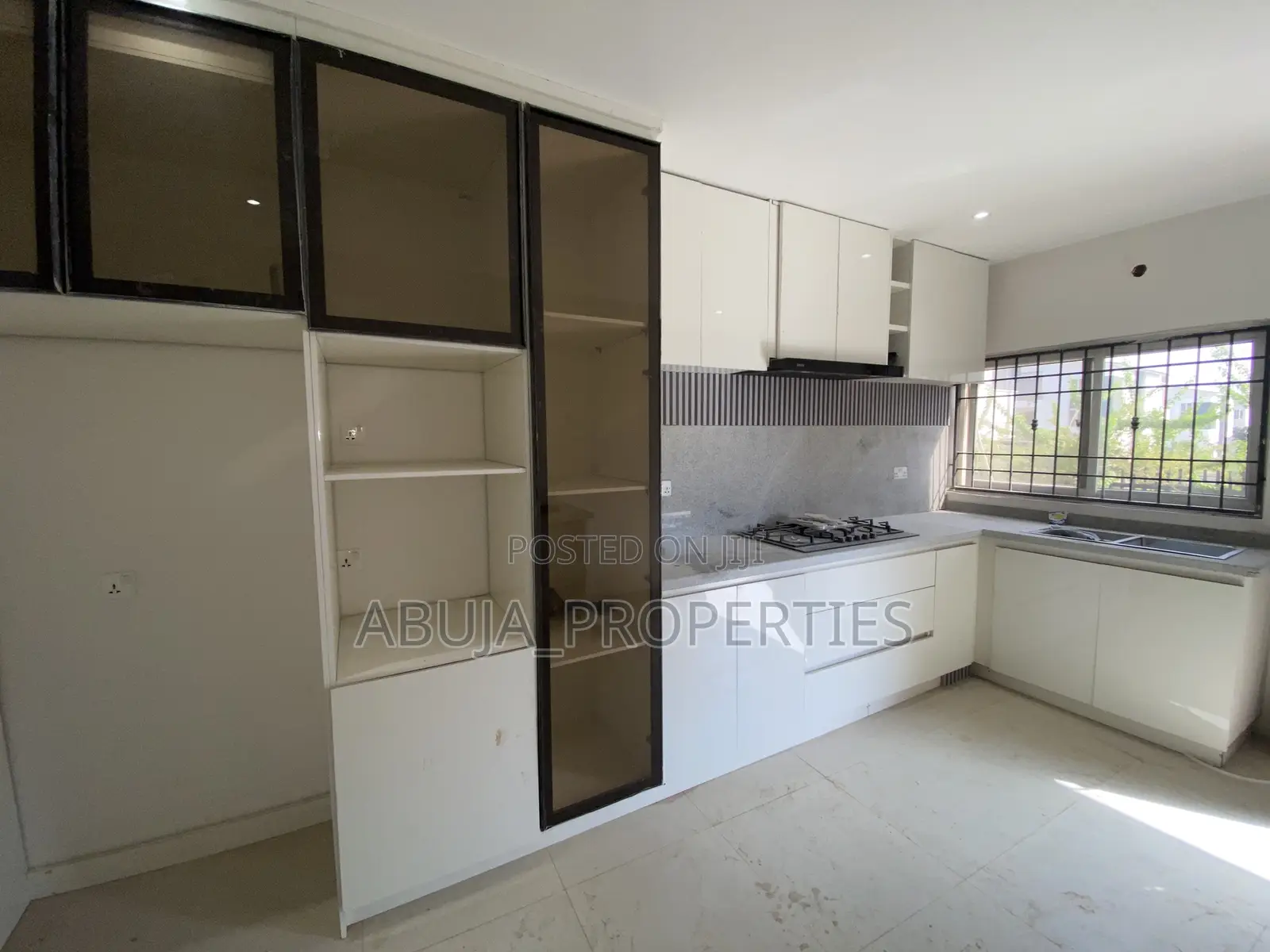 4bdrm Duplex in In A Secured Estate, Life Camp for rent in Life Camp