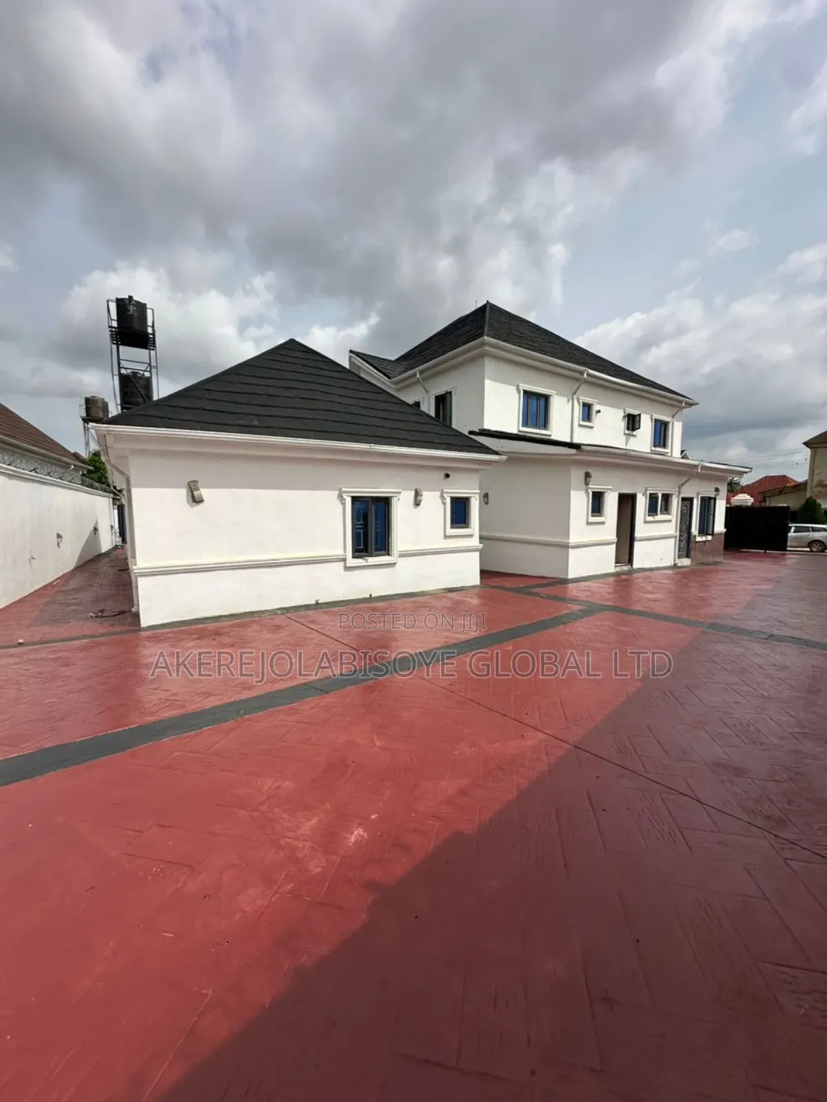 5bdrm Duplex in Lokogoma, Abuja for sale in Lokogoma