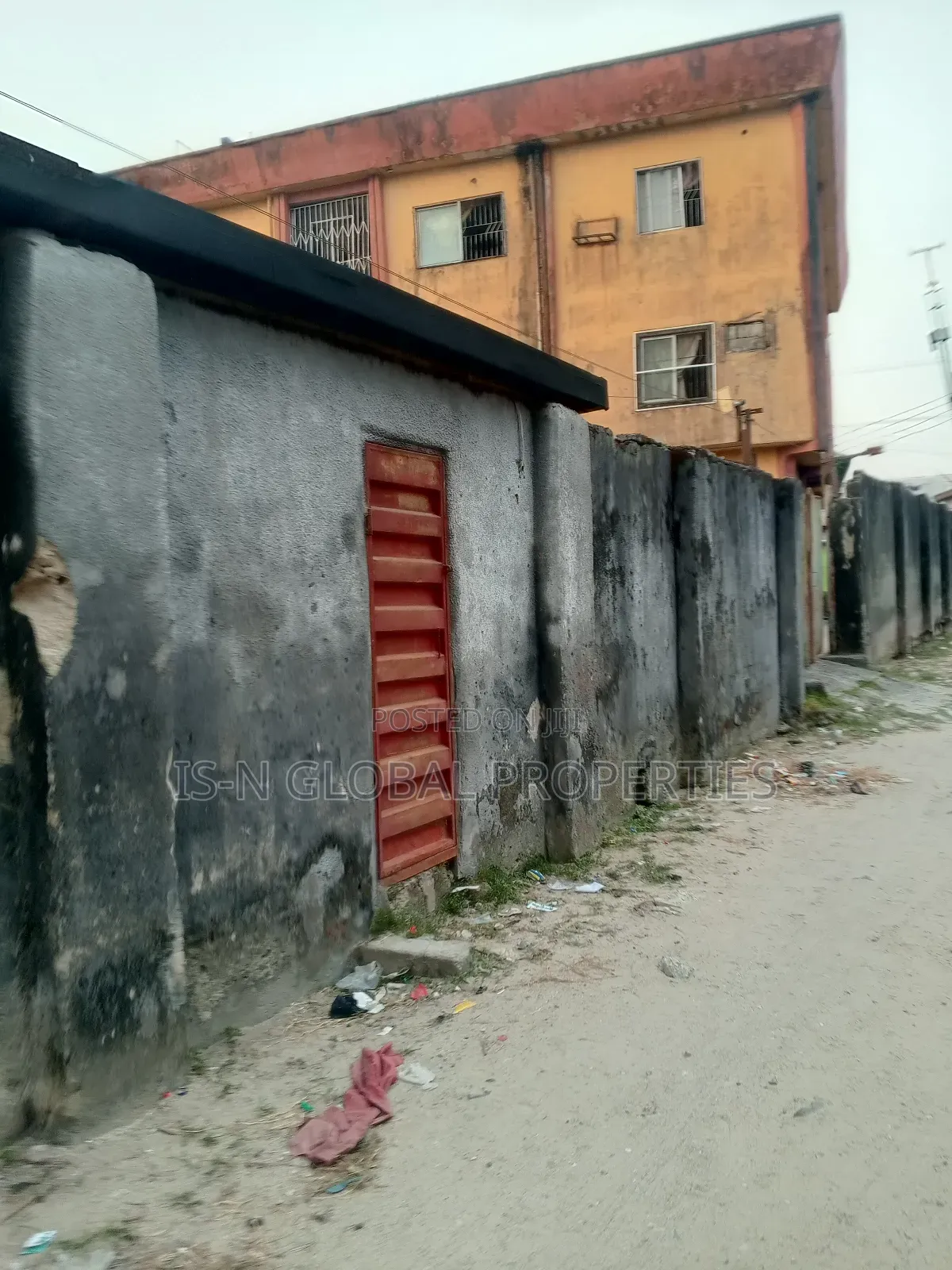 3bdrm Block of Flats in Warri for sale in Warri