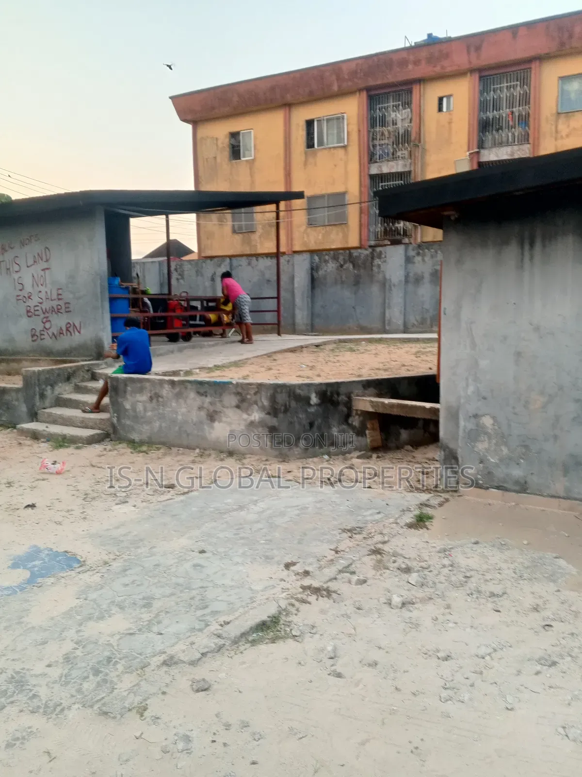3bdrm Block of Flats in Warri for sale in Warri