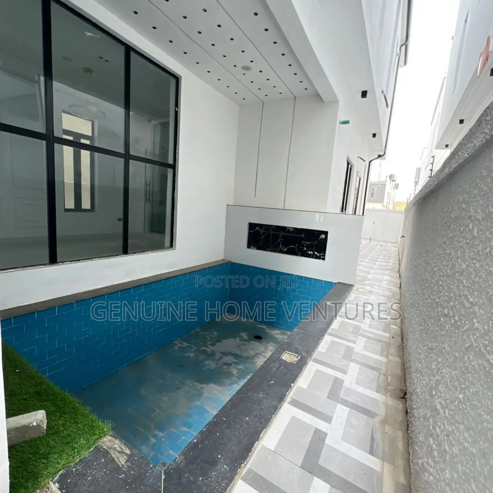 5bdrm Duplex in Ajah for sale in Ajah