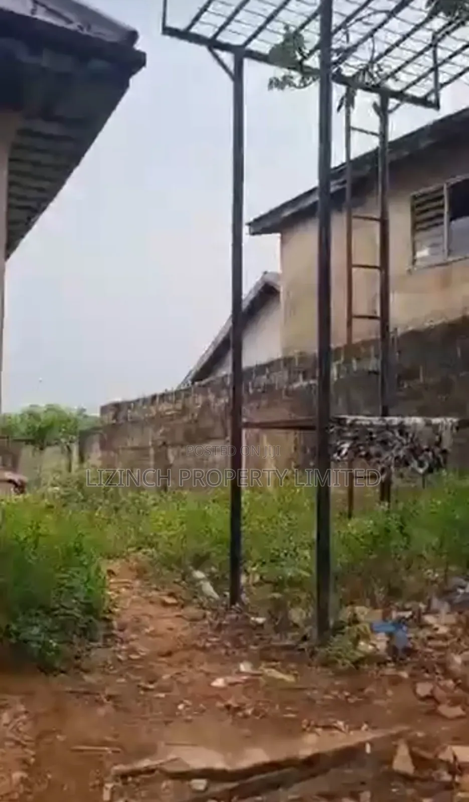 2bdrm Block of Flats in Benin City for sale in Benin City