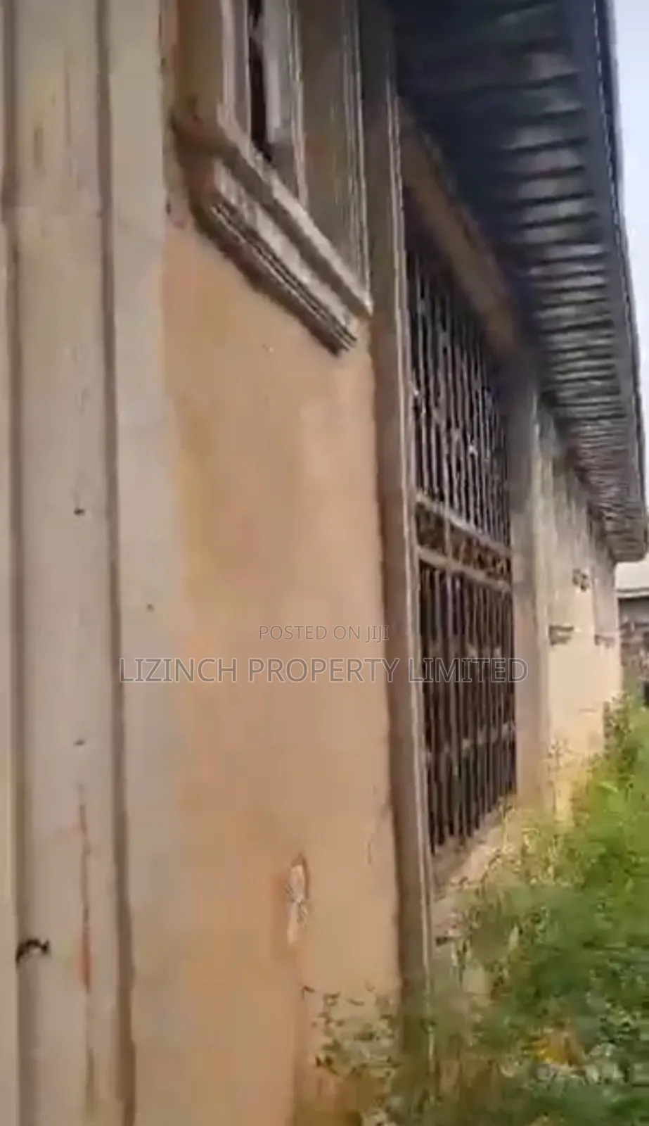 2bdrm Block of Flats in Benin City for sale in Benin City