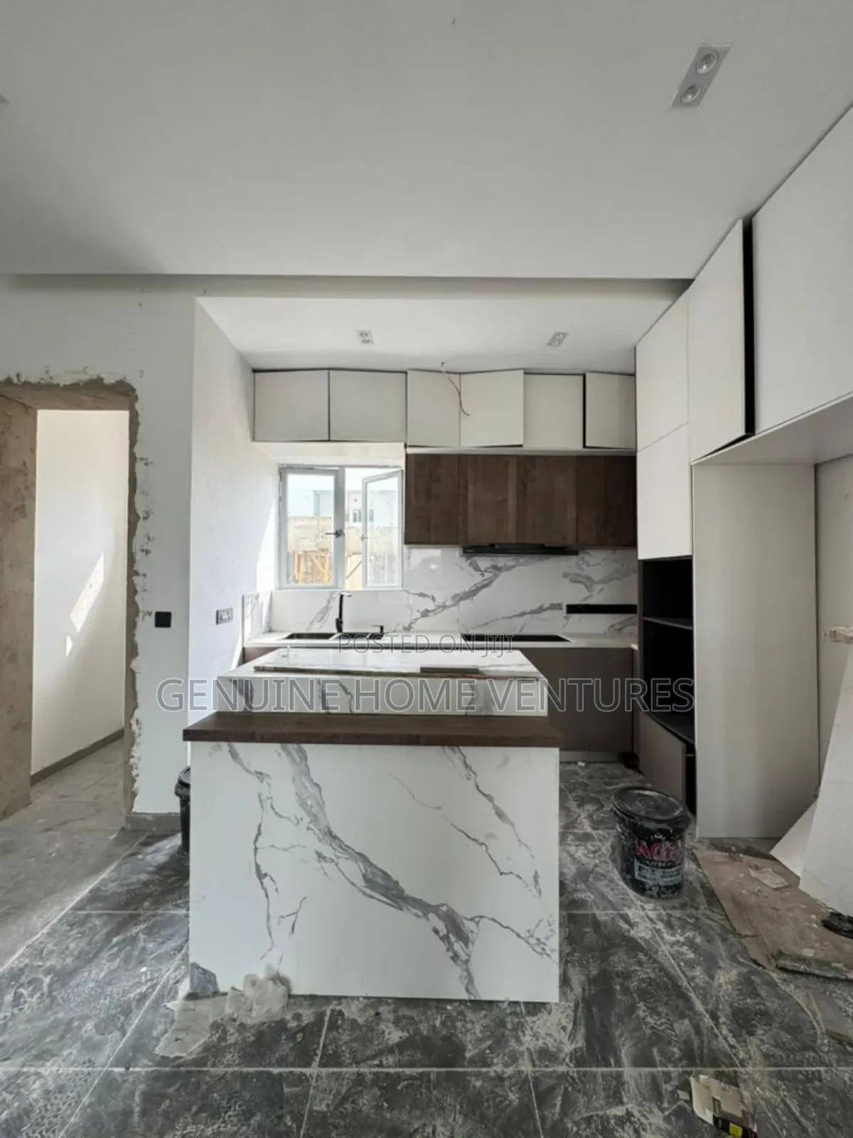 3bdrm Duplex in Lekki Phase 6 for sale in Lekki Phase 1