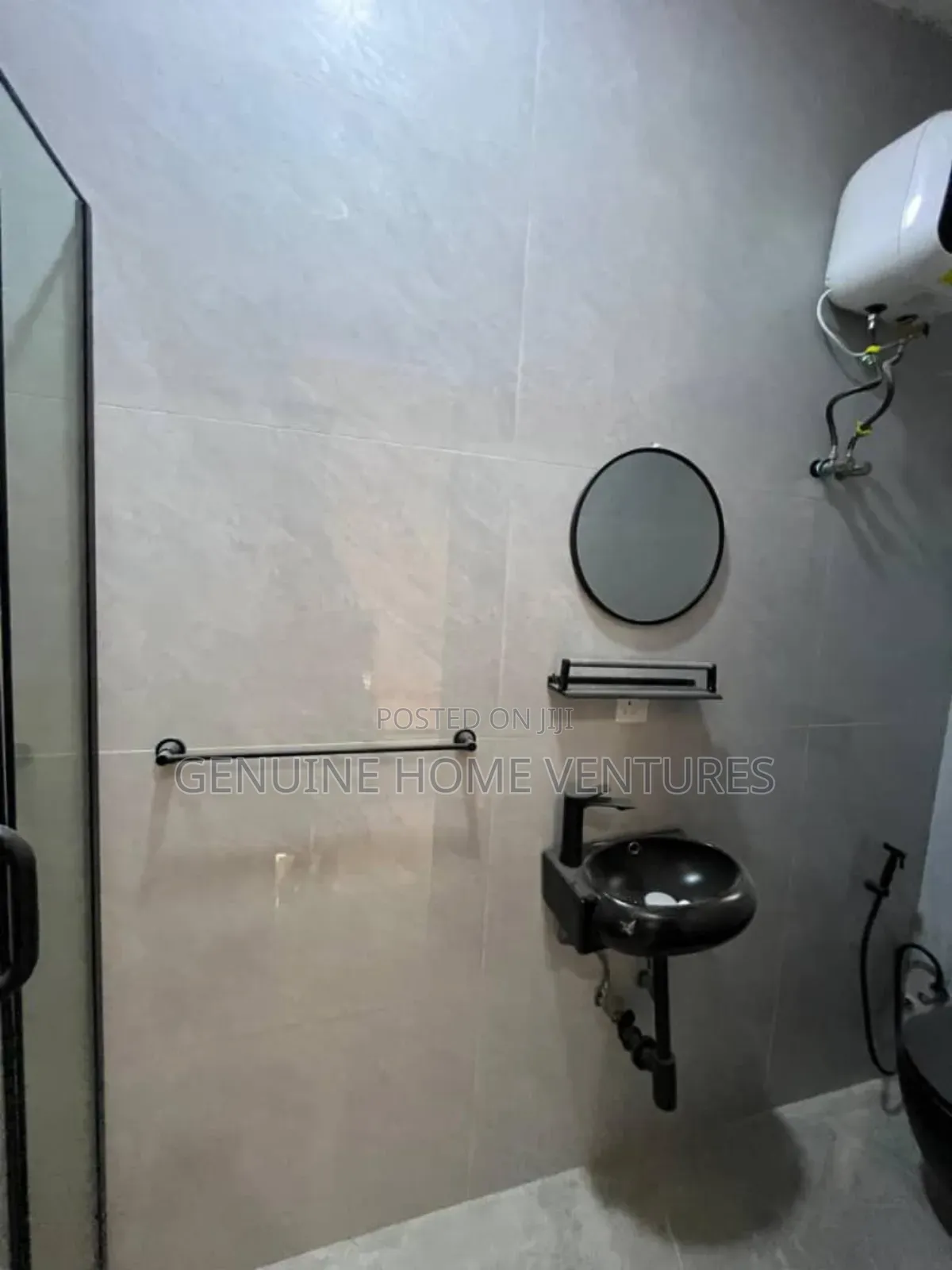 2bdrm Block of Flats in Ikate for sale in Ikate