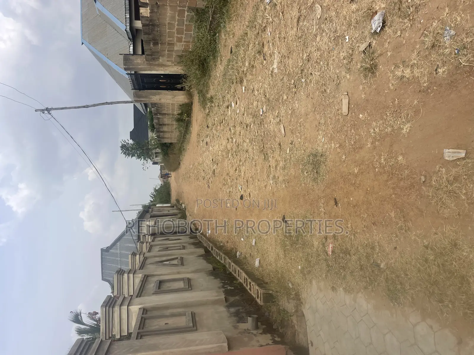 8bdrm Apartment in Akoto, Akala Express for sale in Akala Express