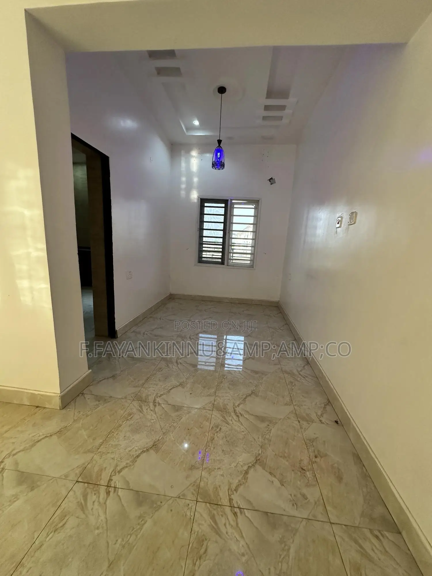 2bdrm Block of Flats in Lugbe District for sale in Lugbe District