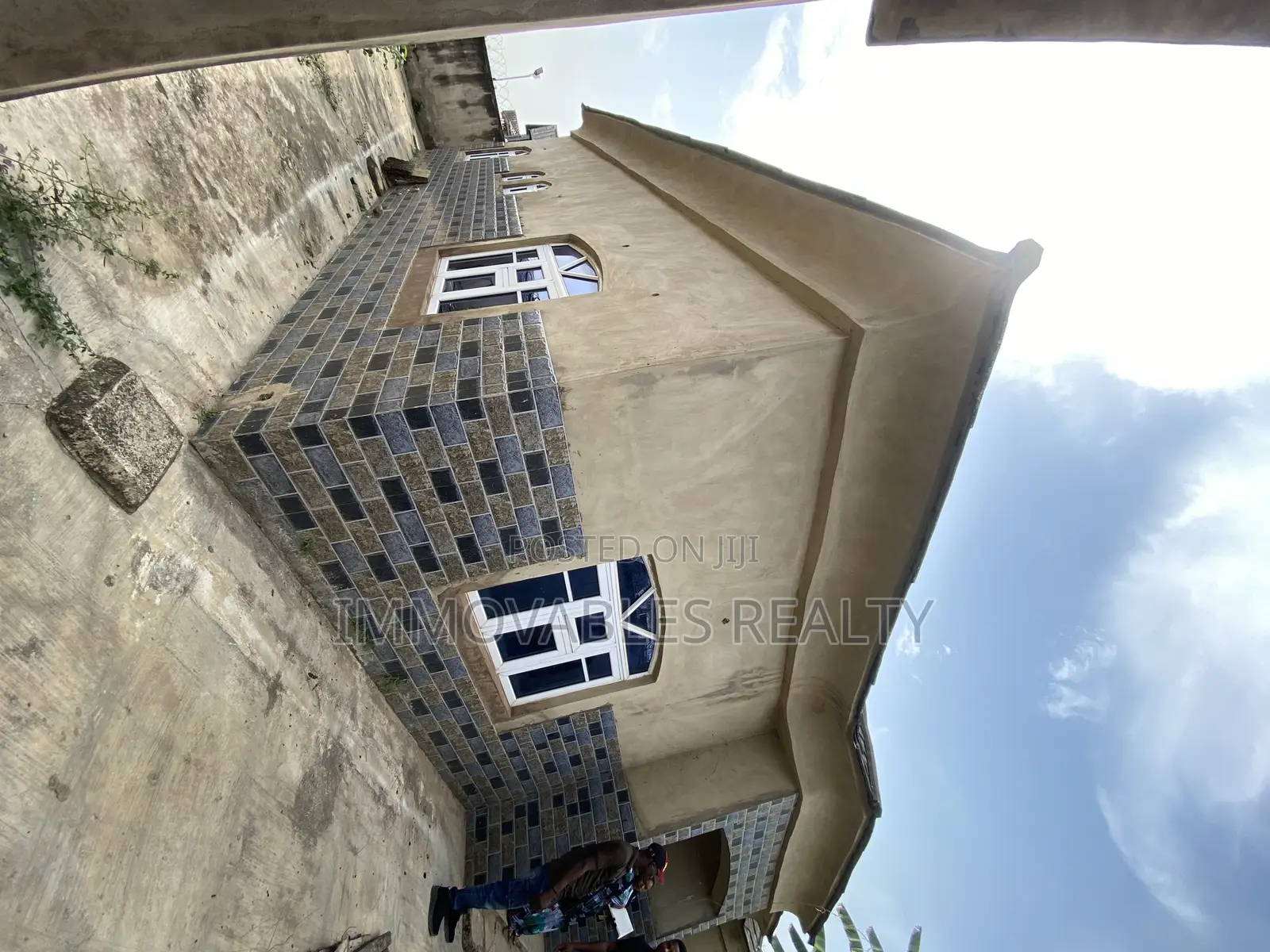 4bdrm Apartment in Abeokuta North for sale in Abeokuta North