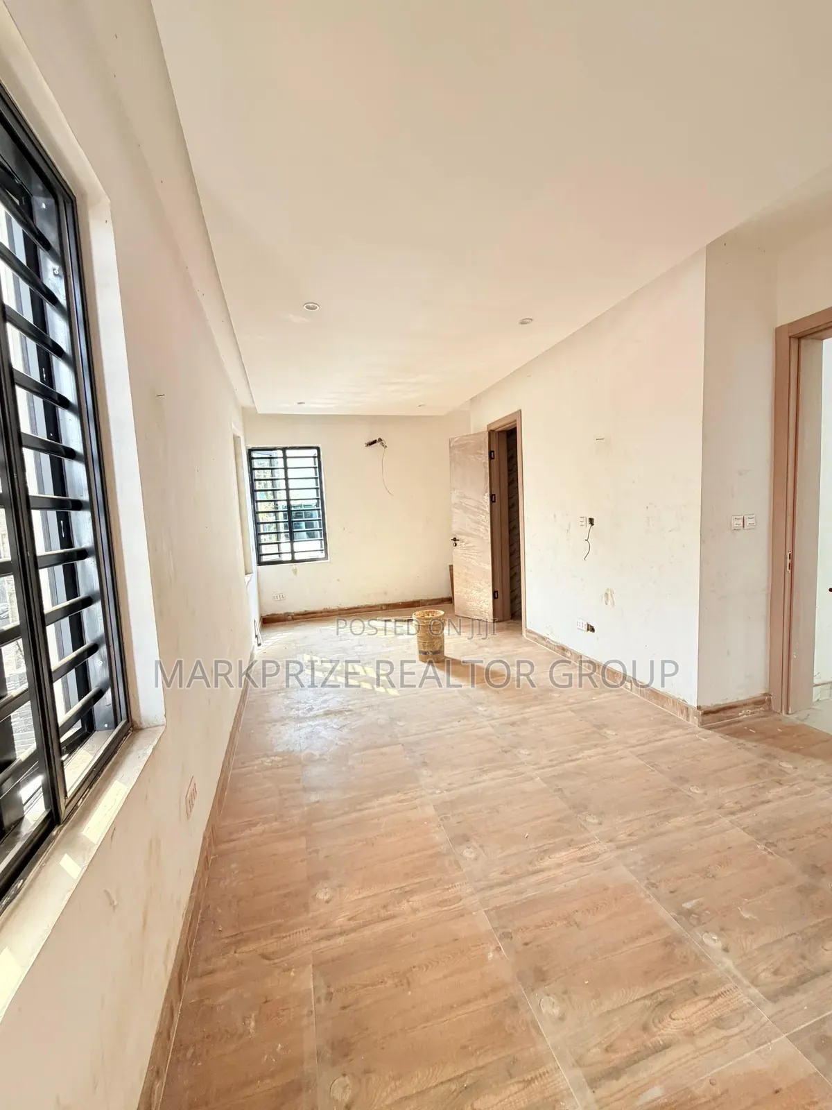 4bdrm Duplex in Maryland for sale in Maryland