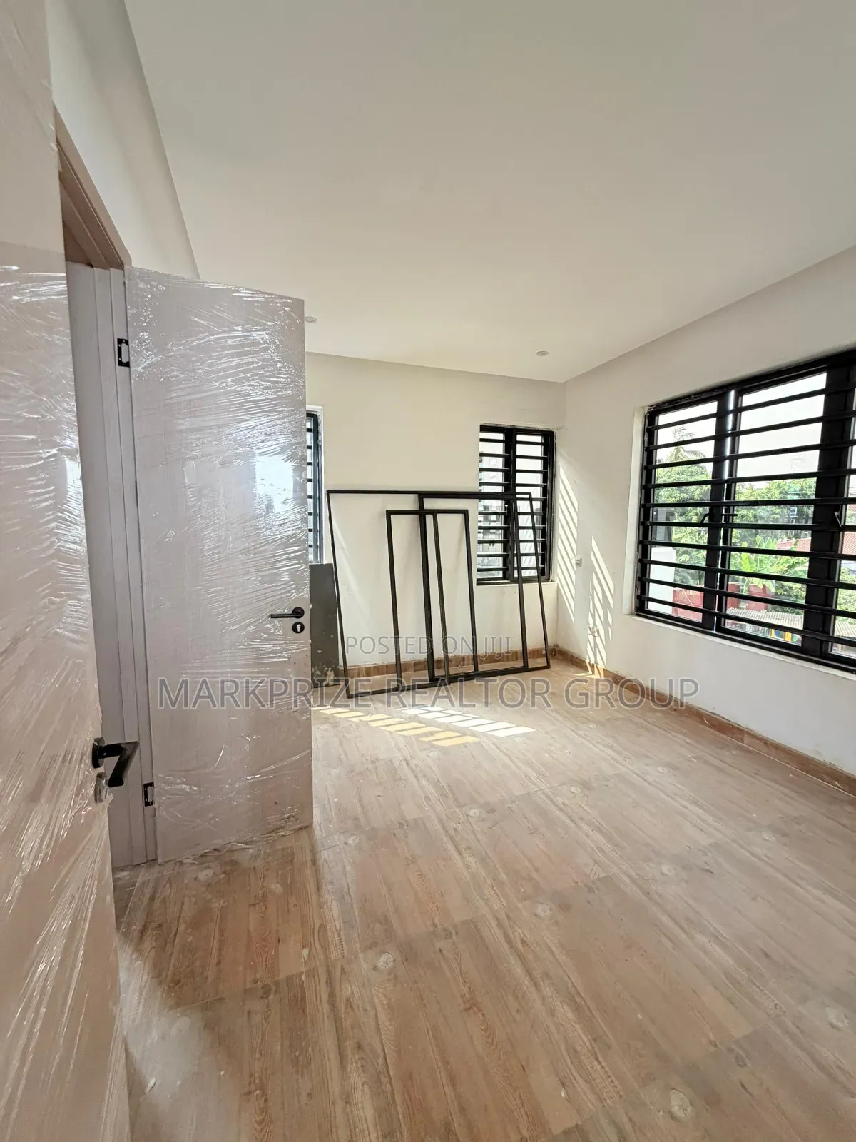 4bdrm Duplex in Maryland for sale in Maryland