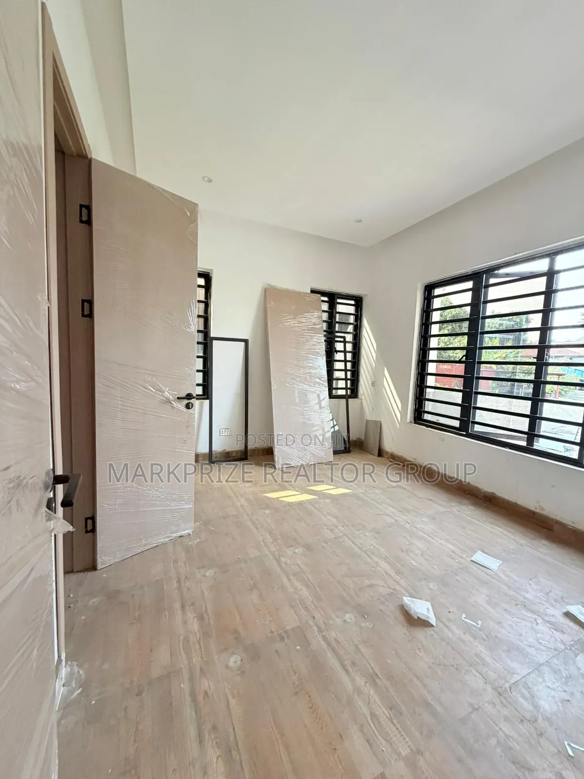 4bdrm Duplex in Maryland for sale in Maryland