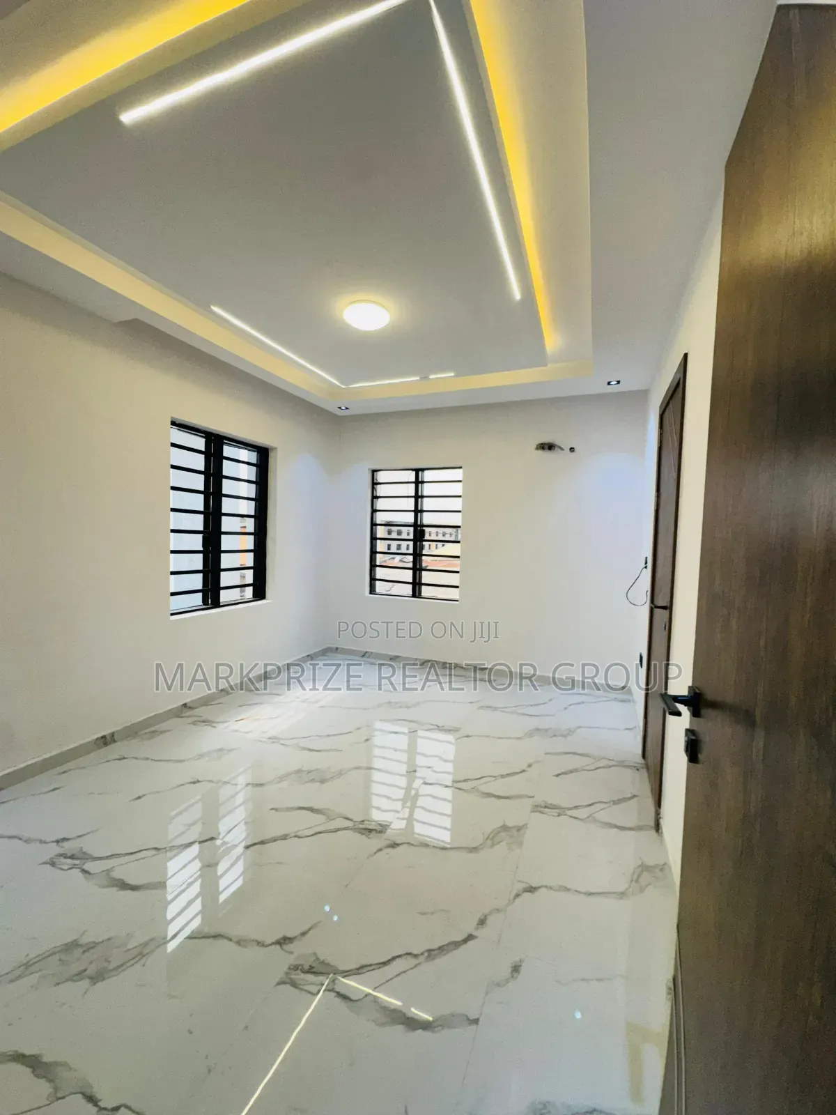 4bdrm Duplex in Ogba for sale in Ogba