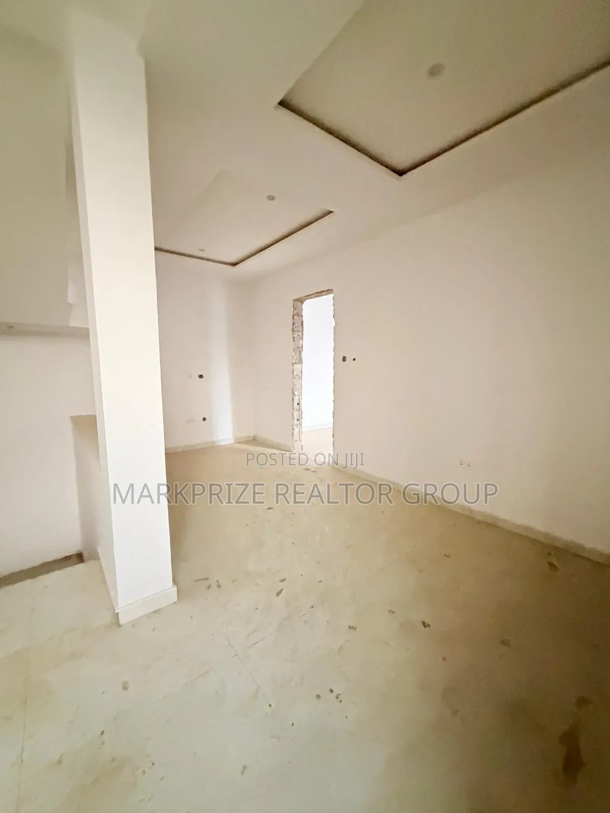 4bdrm Duplex in Adeniyi Jones for sale in Adeniyi Jones