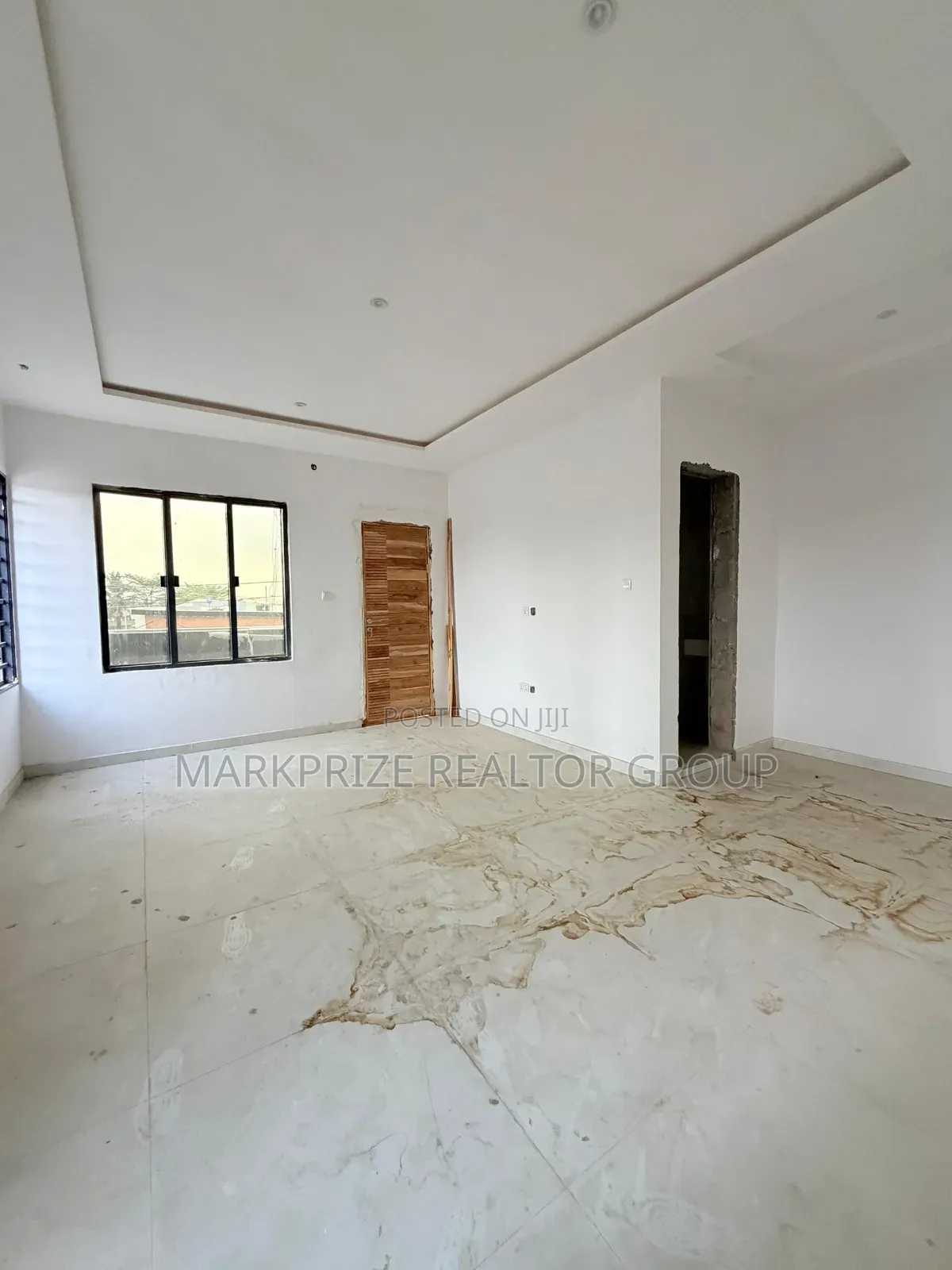 4bdrm Duplex in Adeniyi Jones for sale in Adeniyi Jones