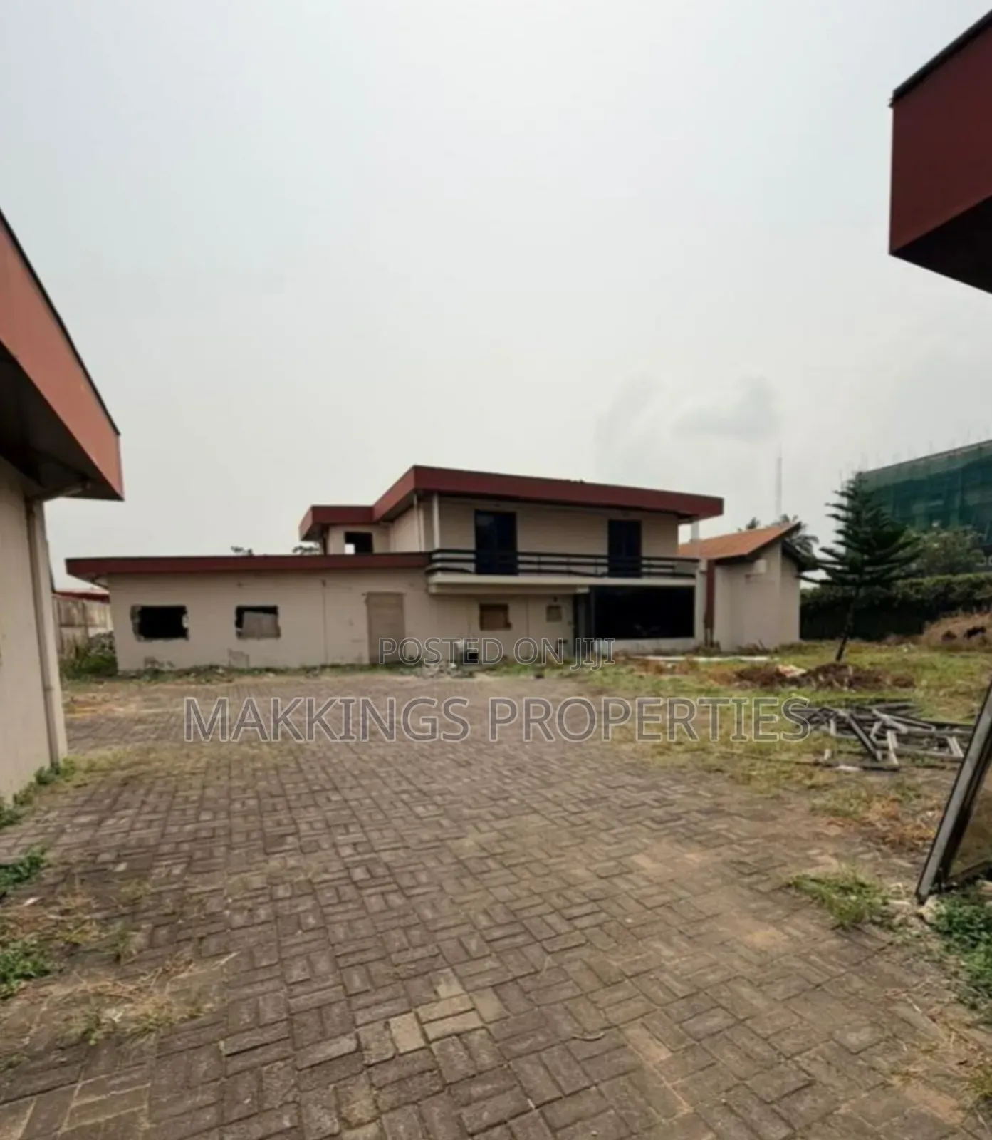 Fastest Finger, Land for Sale in Ikeja Gra in Ikeja GRA