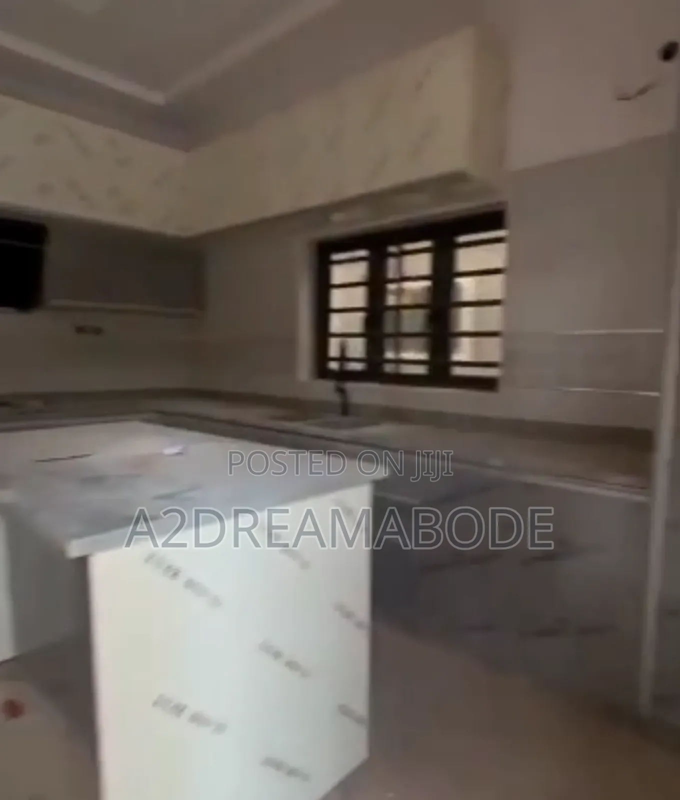 4bdrm Duplex in Shonibare, Maryland for rent in Maryland