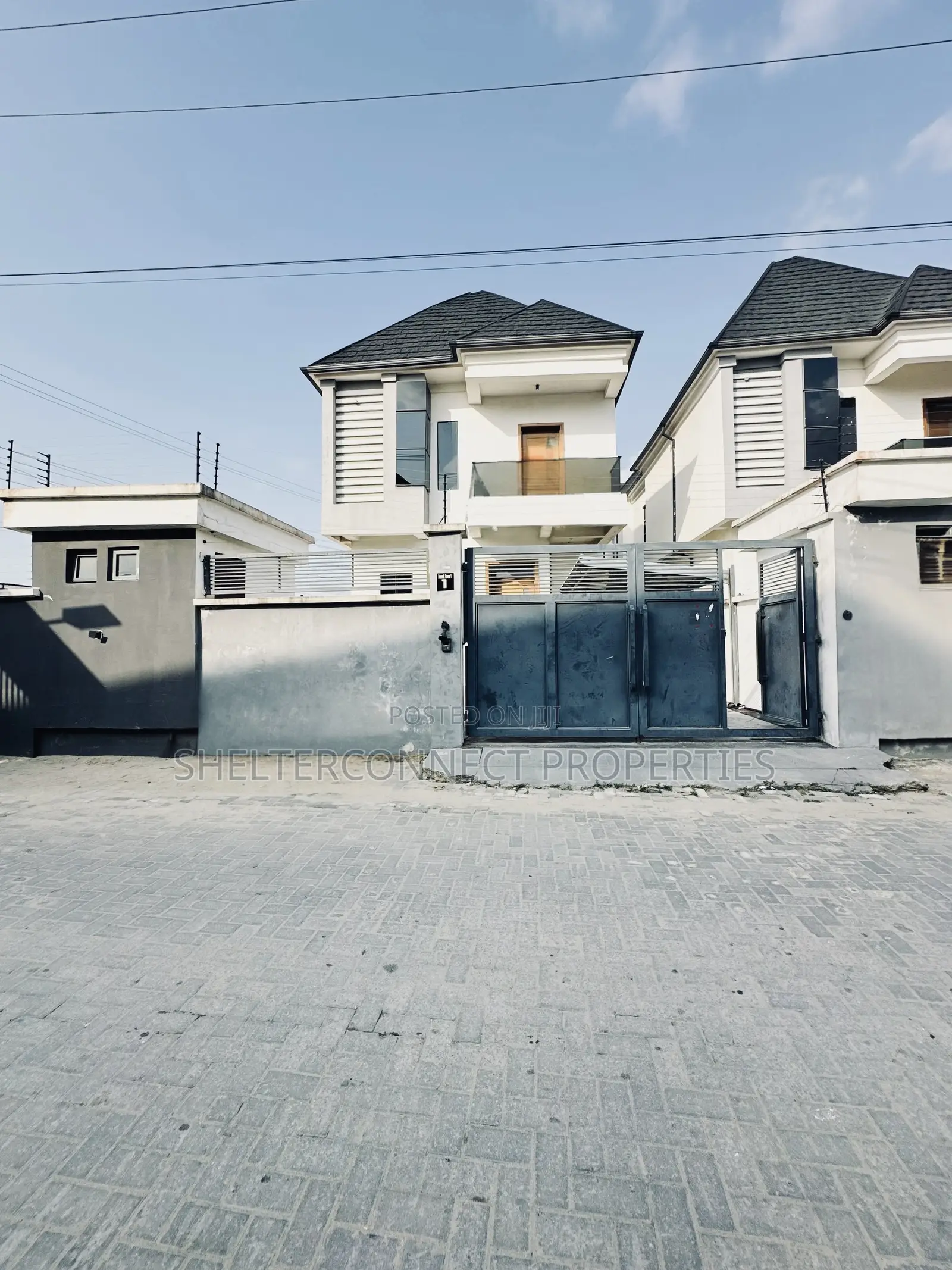 4bdrm Duplex in VGC / Ajah for sale in VGC / Ajah