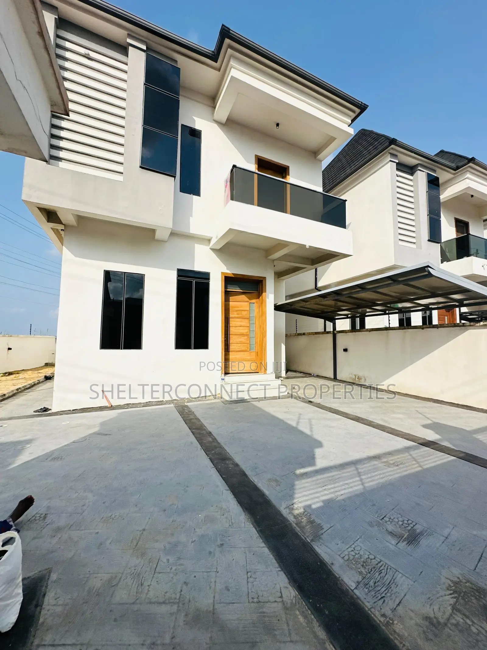 4bdrm Duplex in VGC / Ajah for sale in VGC / Ajah