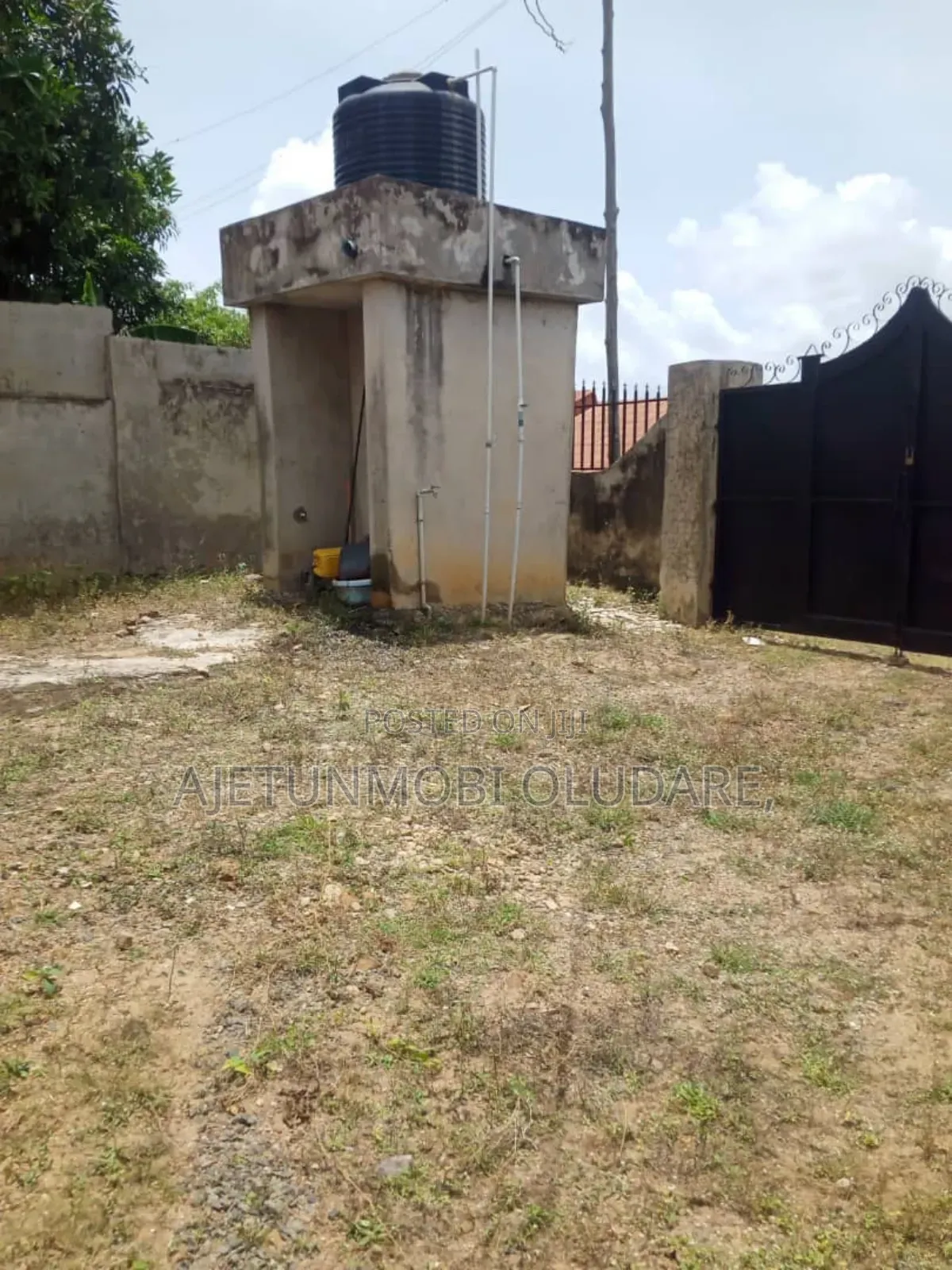 3bdrm Bungalow in Behind Queens Court for sale in Ado Ekiti