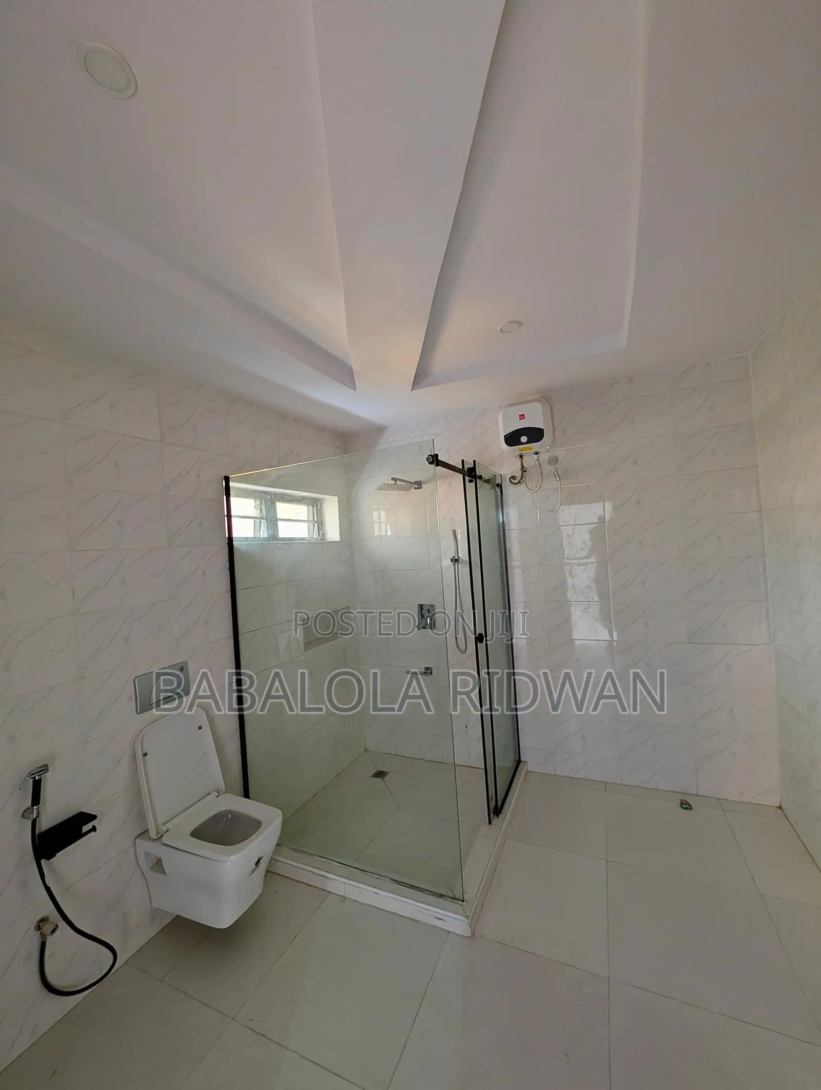 4bdrm Duplex in Oluyole Estate for sale in Oluyole