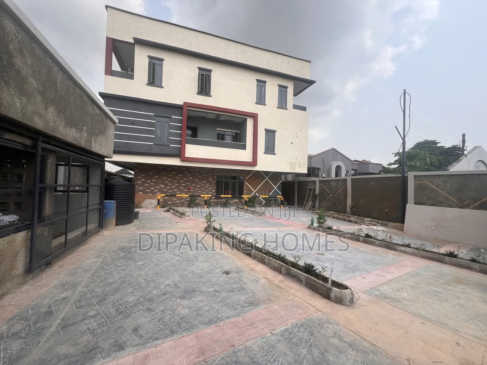 Furnished 4bdrm Duplex in Maryland for sale in Maryland
