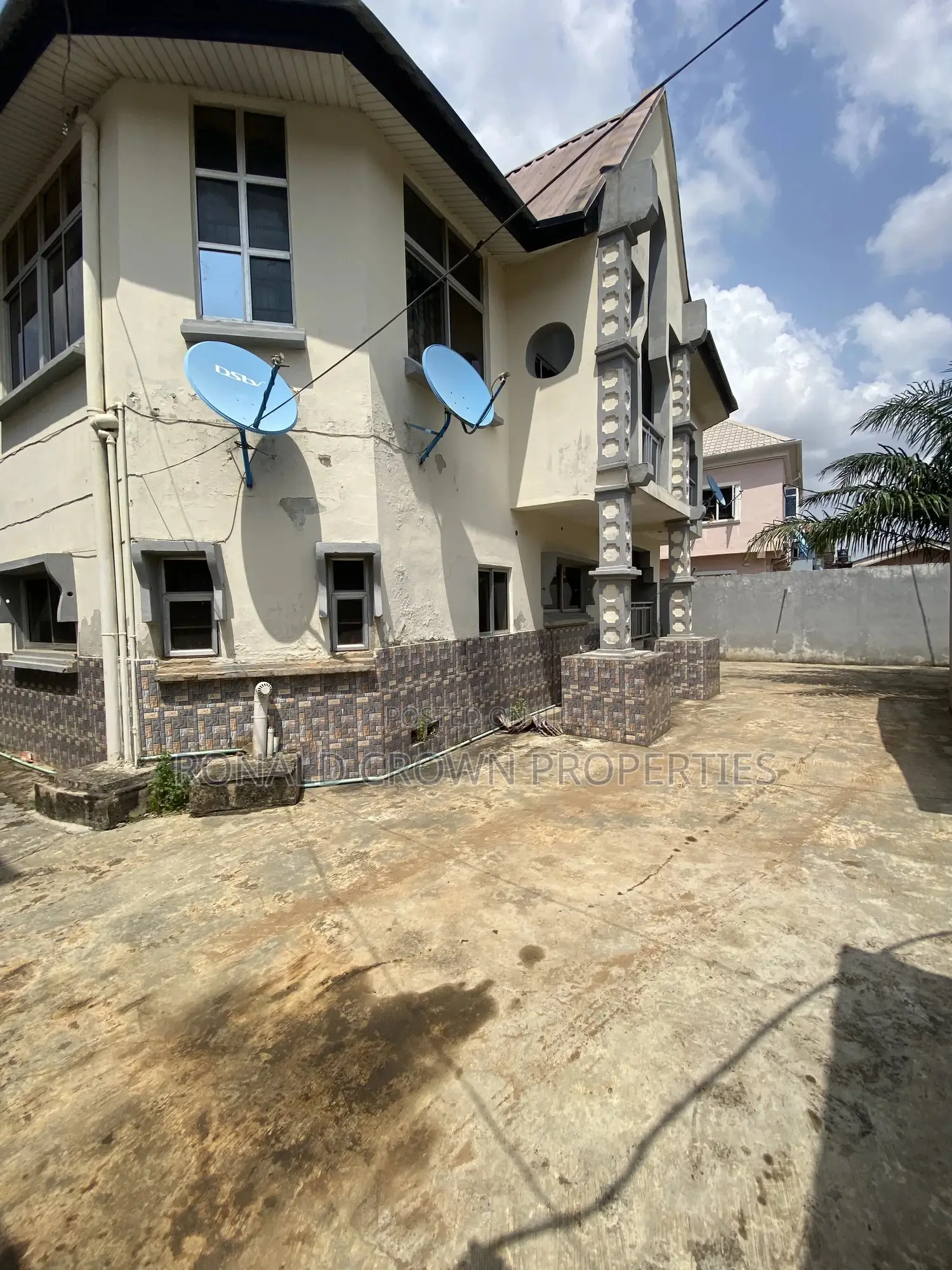 3bdrm Block of Flats in Bucknor for sale in Bucknor