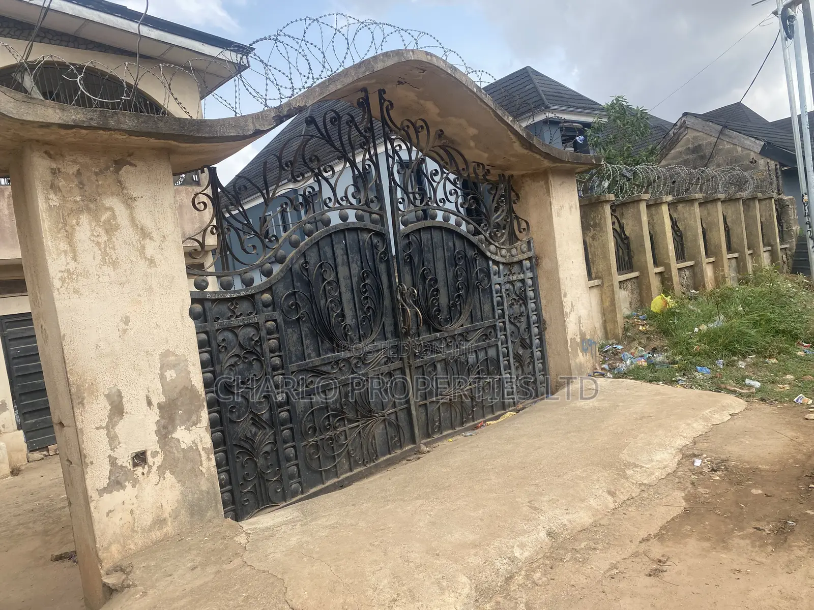 5bdrm Duplex in Benin City for sale in Benin City