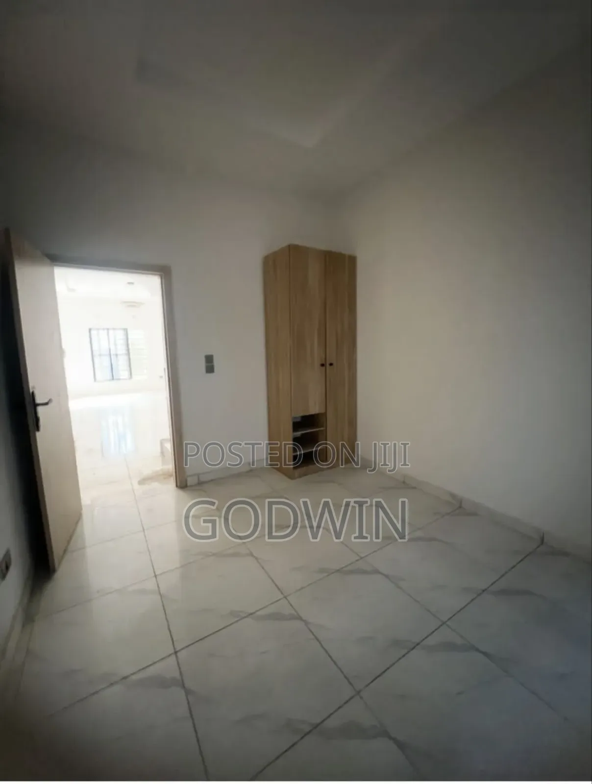 Furnished 2bdrm Apartment in Thomas Estate for sale in Thomas Estate