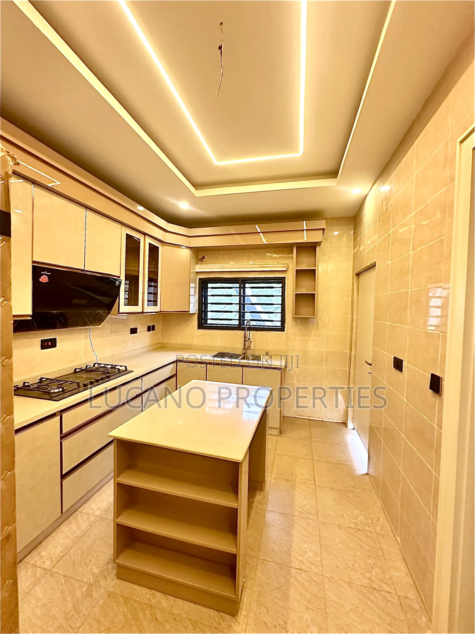 Furnished 3bdrm Block of Flats in Maitama District for rent in Maitama