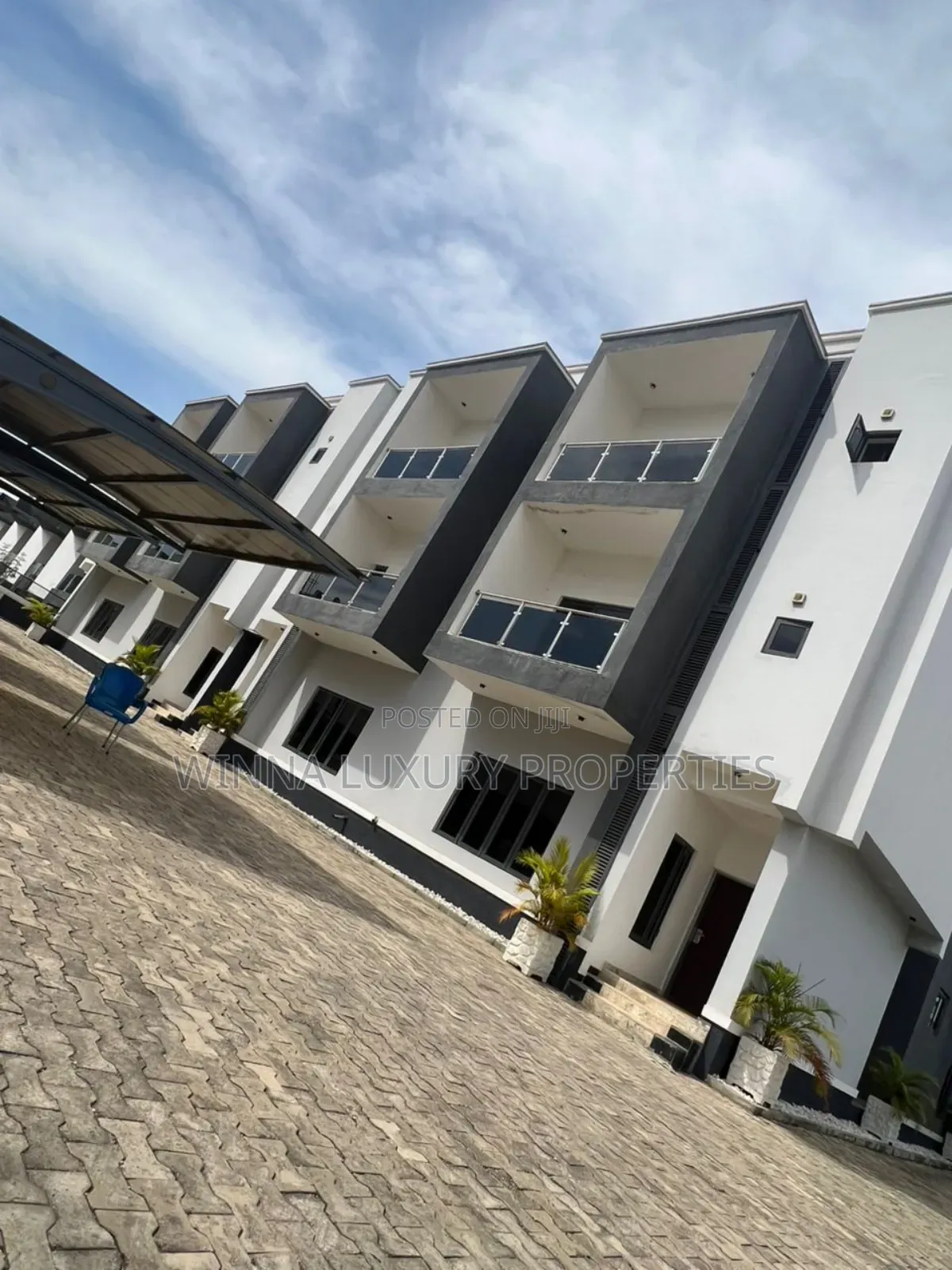 4bdrm Townhouse/Terrace in Jahi for sale in Jahi