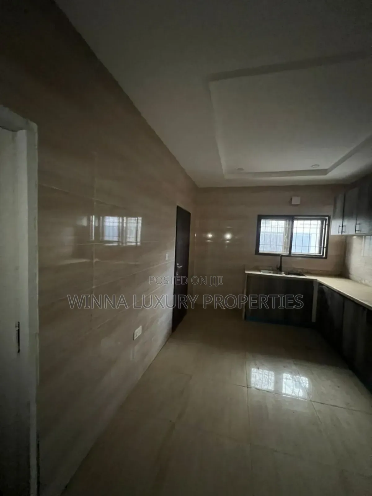 4bdrm Townhouse/Terrace in Jahi for sale in Jahi